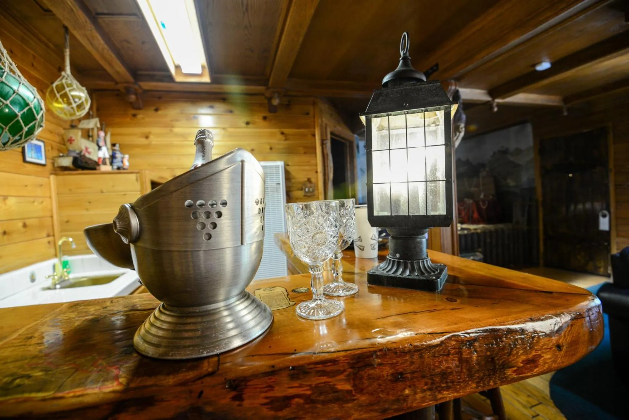 Decorative detail in Castle Wood Theme Cottages- COUPLES ONLY