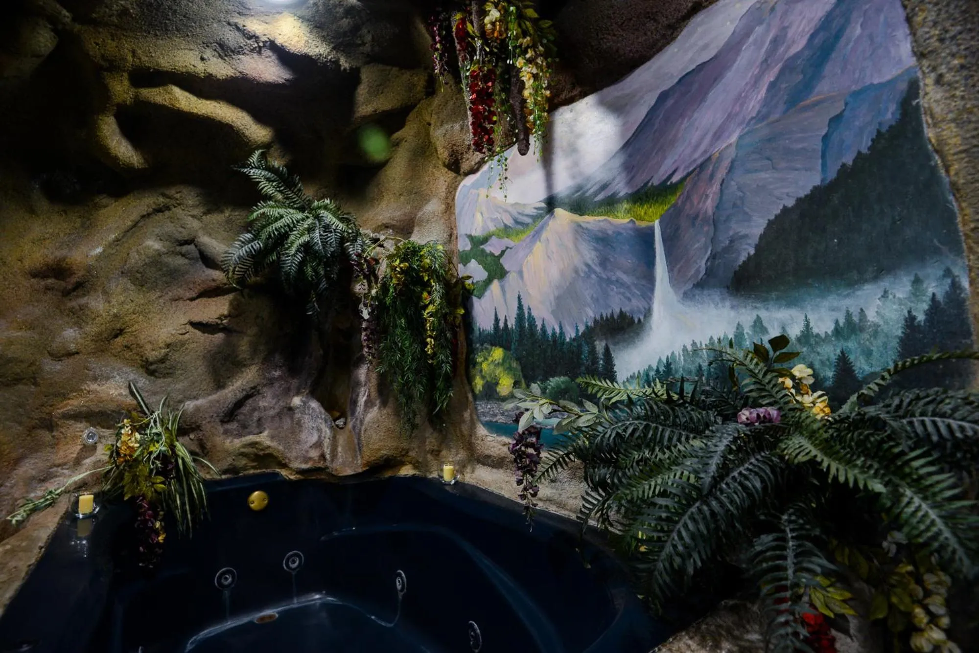 Bath in Castle Wood Theme Cottages- COUPLES ONLY