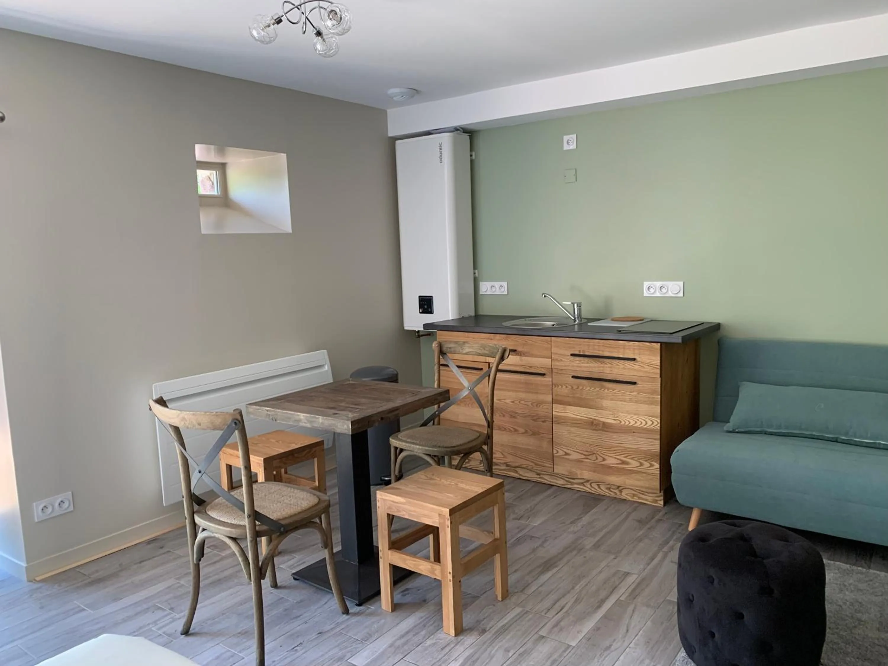 Dining area in La maison des Légendes