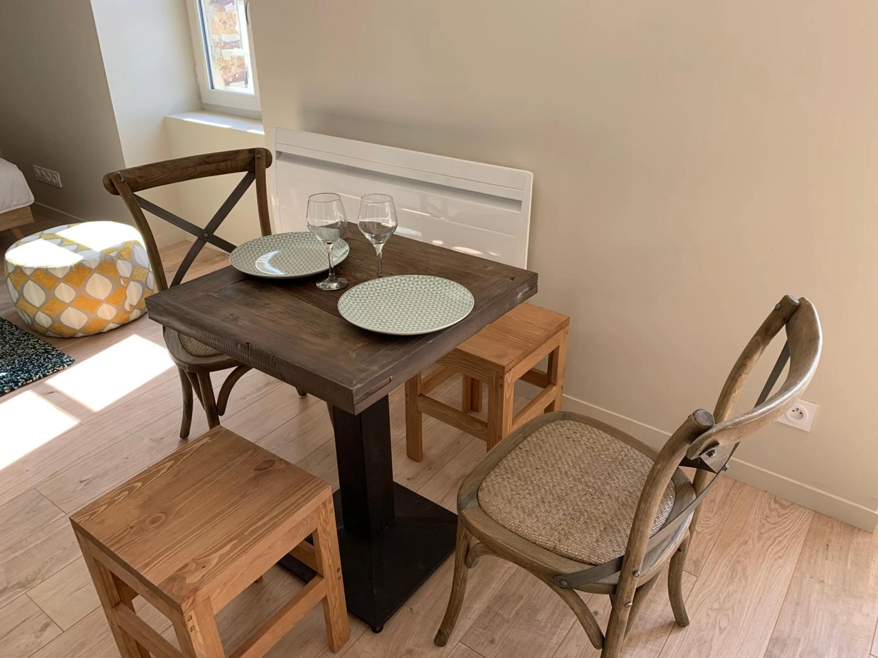 Dining area in La maison des Légendes