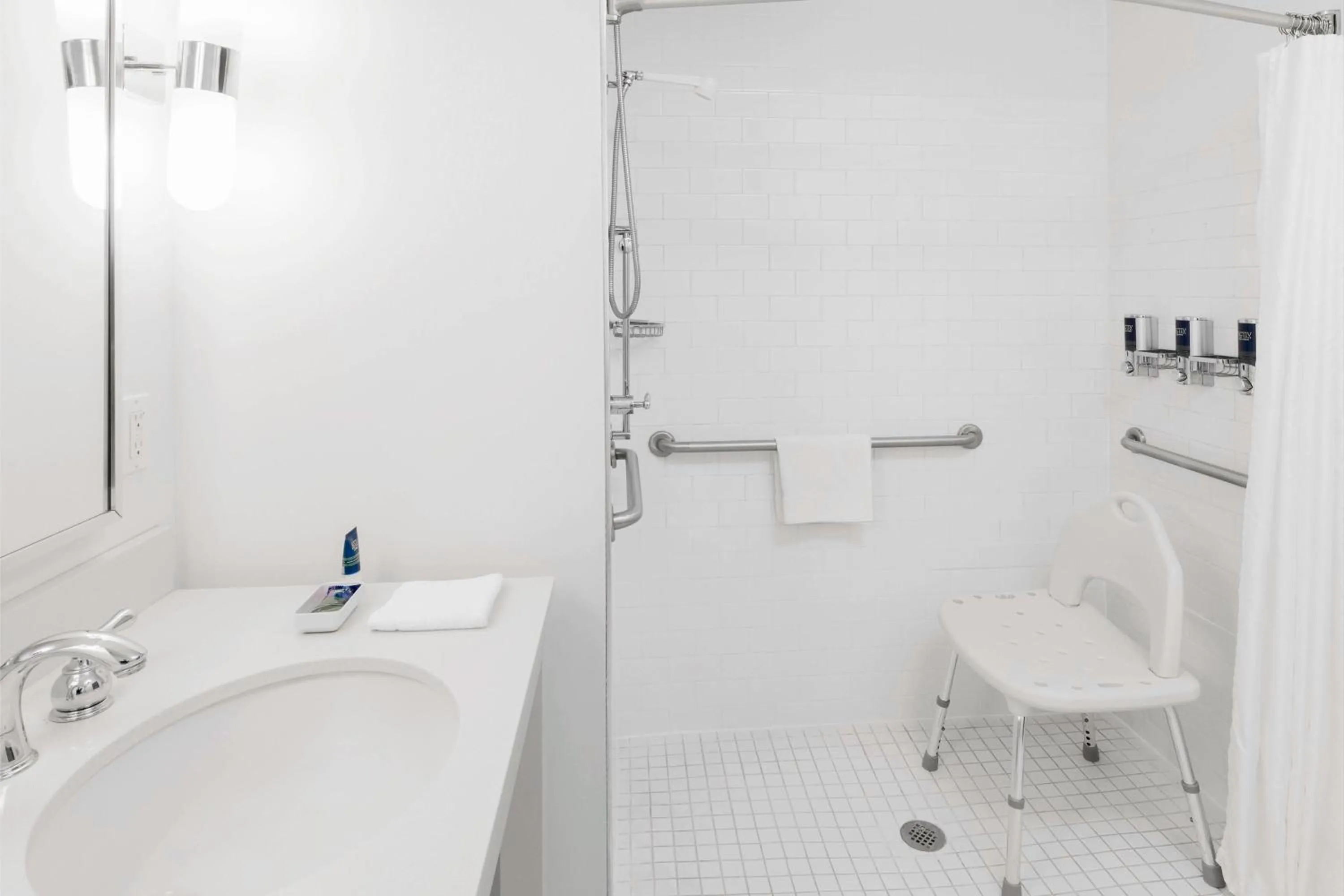 Bathroom in Four Points by Sheraton Cambridge Kitchener, Ontario