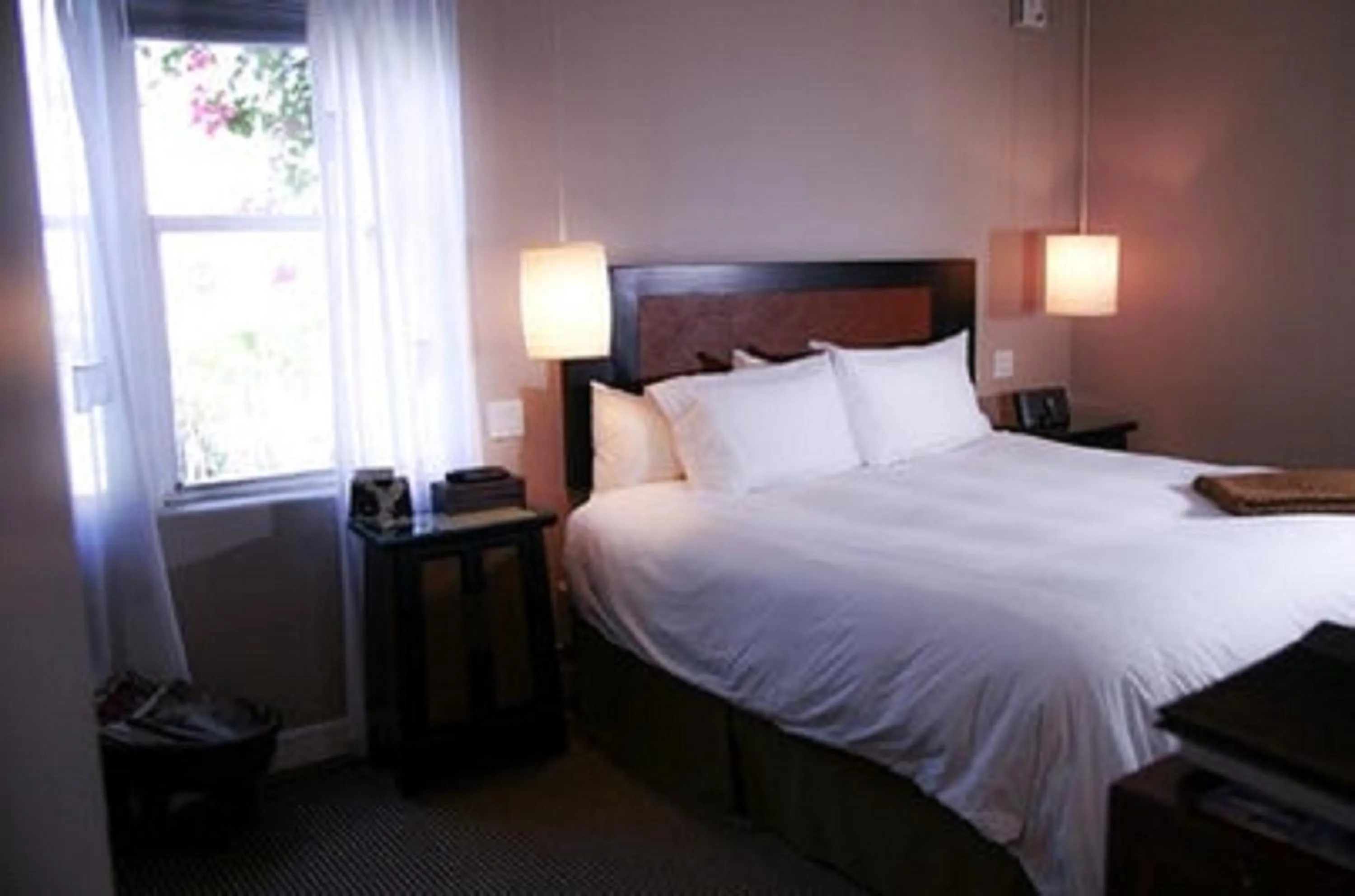 Bed in AIRPORT HOTEL Entebbe