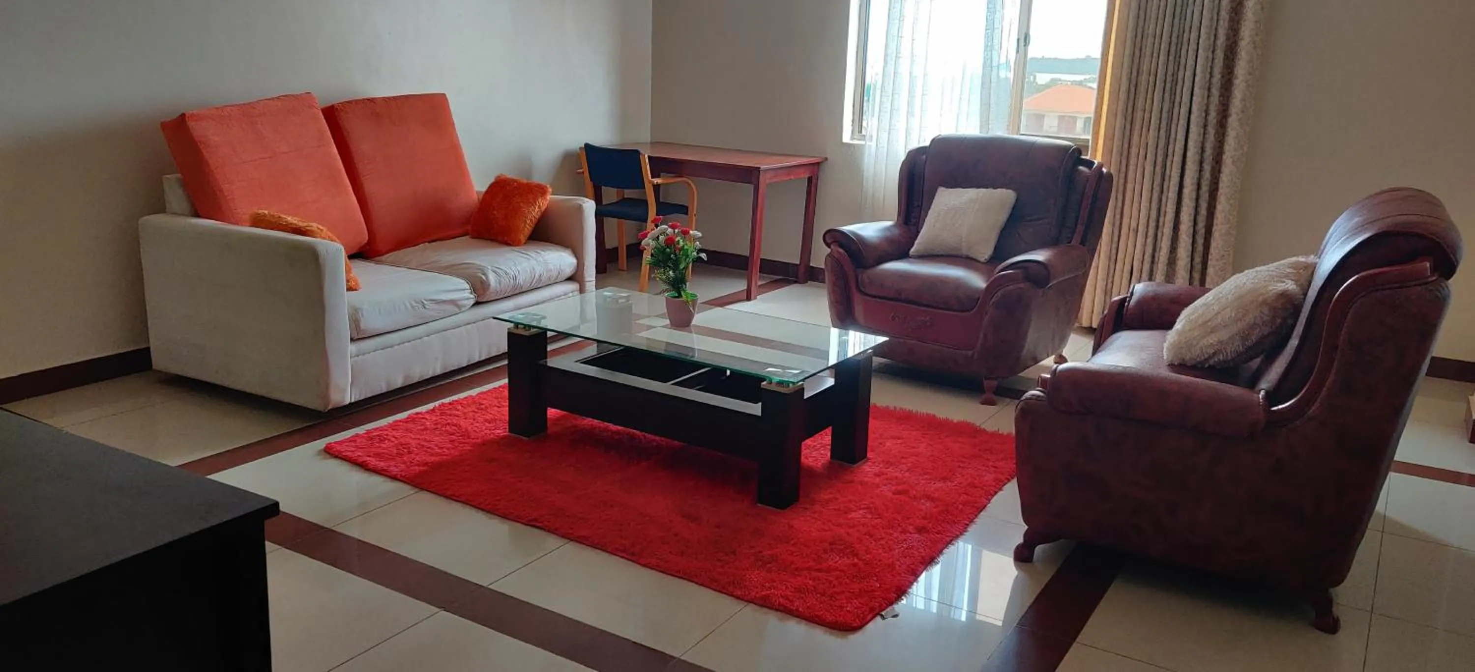 Living room in AIRPORT HOTEL Entebbe