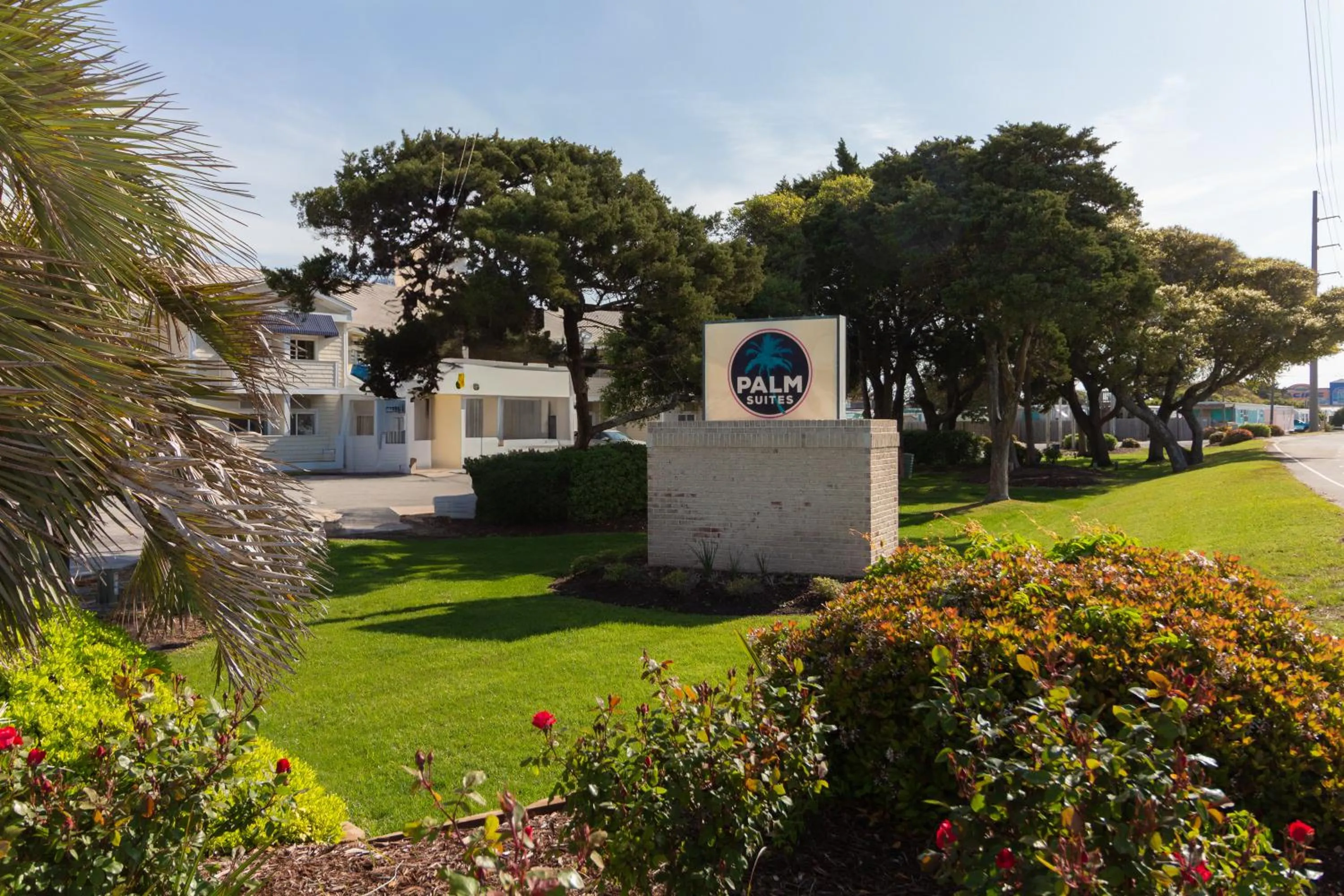 Property building in Palm Suites