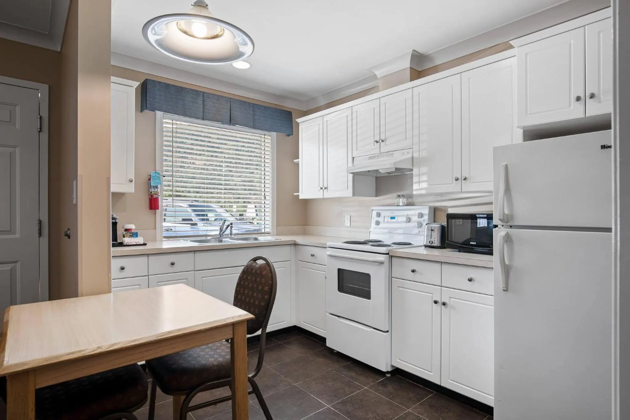 Glenwood Inn & Suites