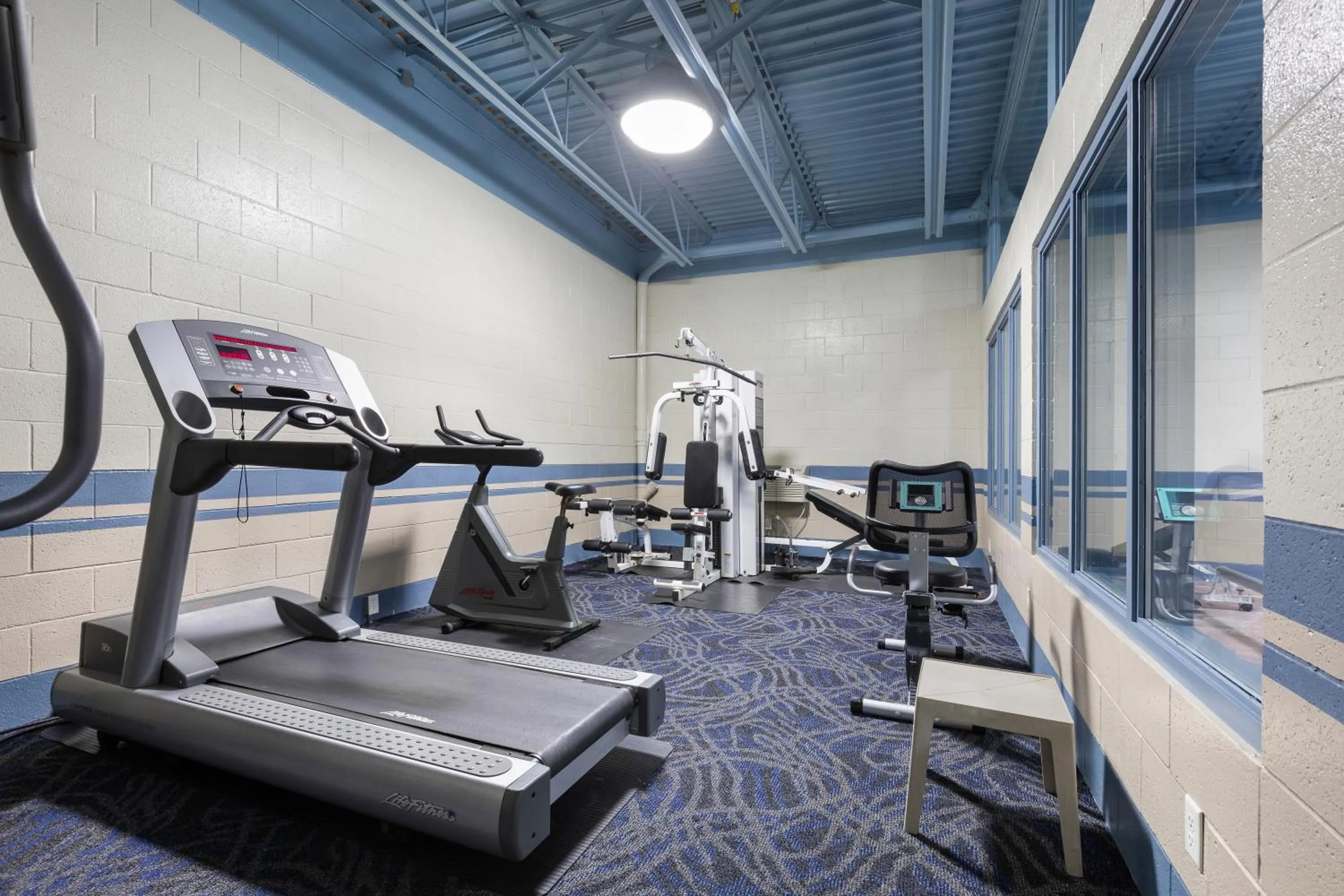 Glenwood Inn & Suites