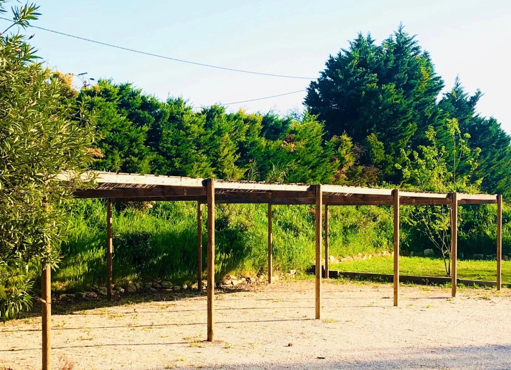 Parking in Domaine Au Coeur des Alpilles