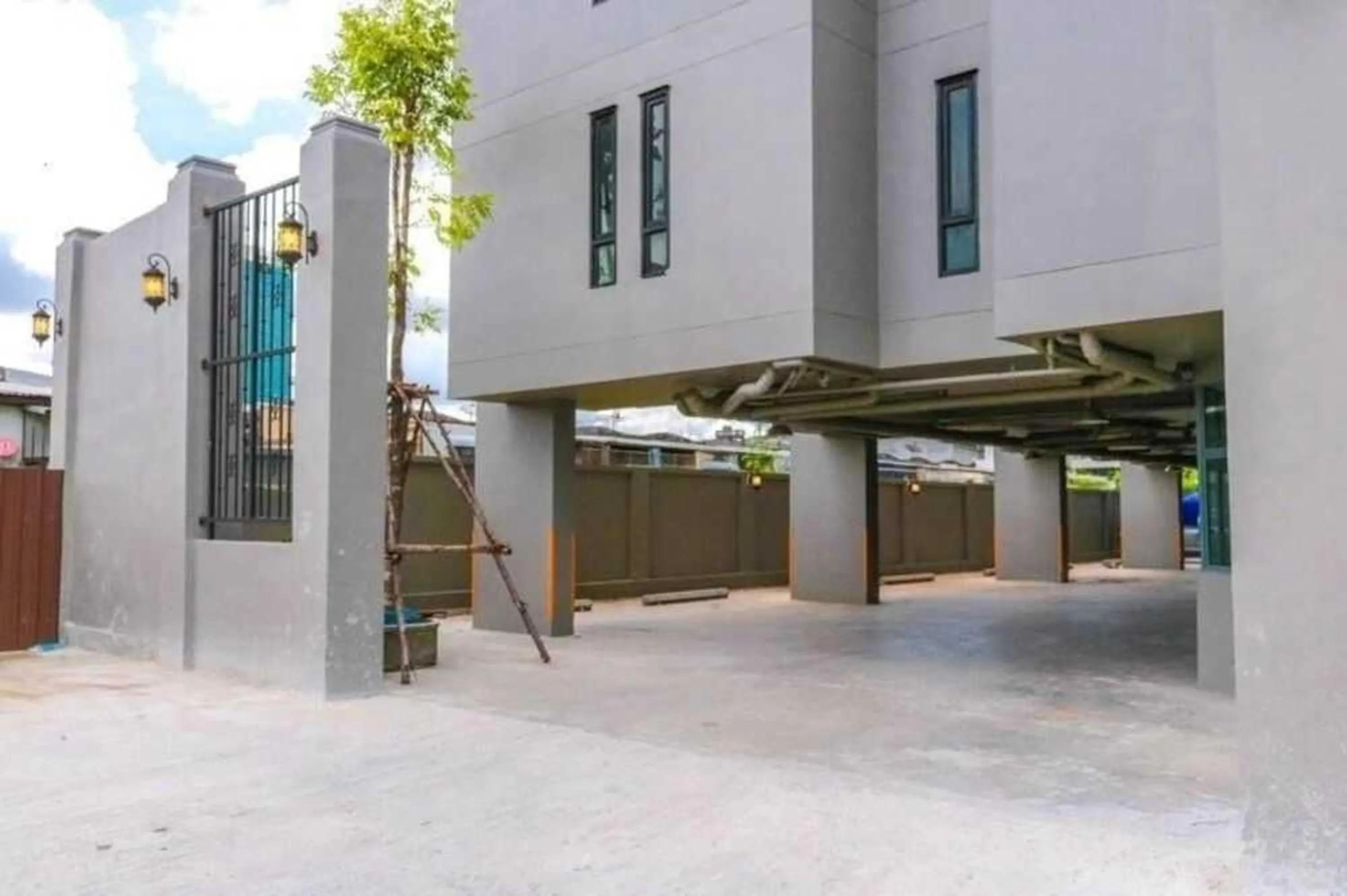 Area and facilities in RQ Bangkok Sukhumvit 107 by Collection O