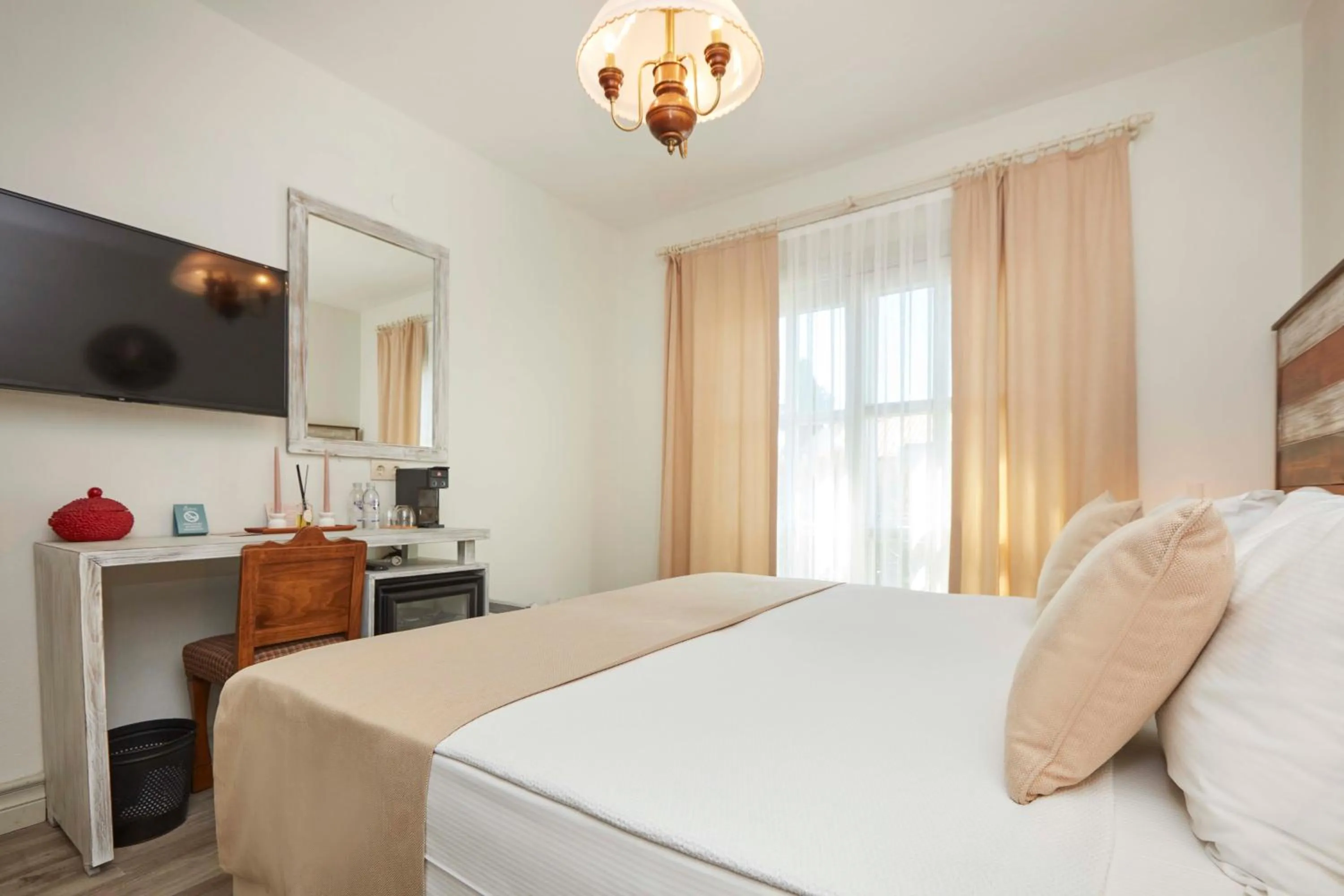 Bed in AlaBora Hotel