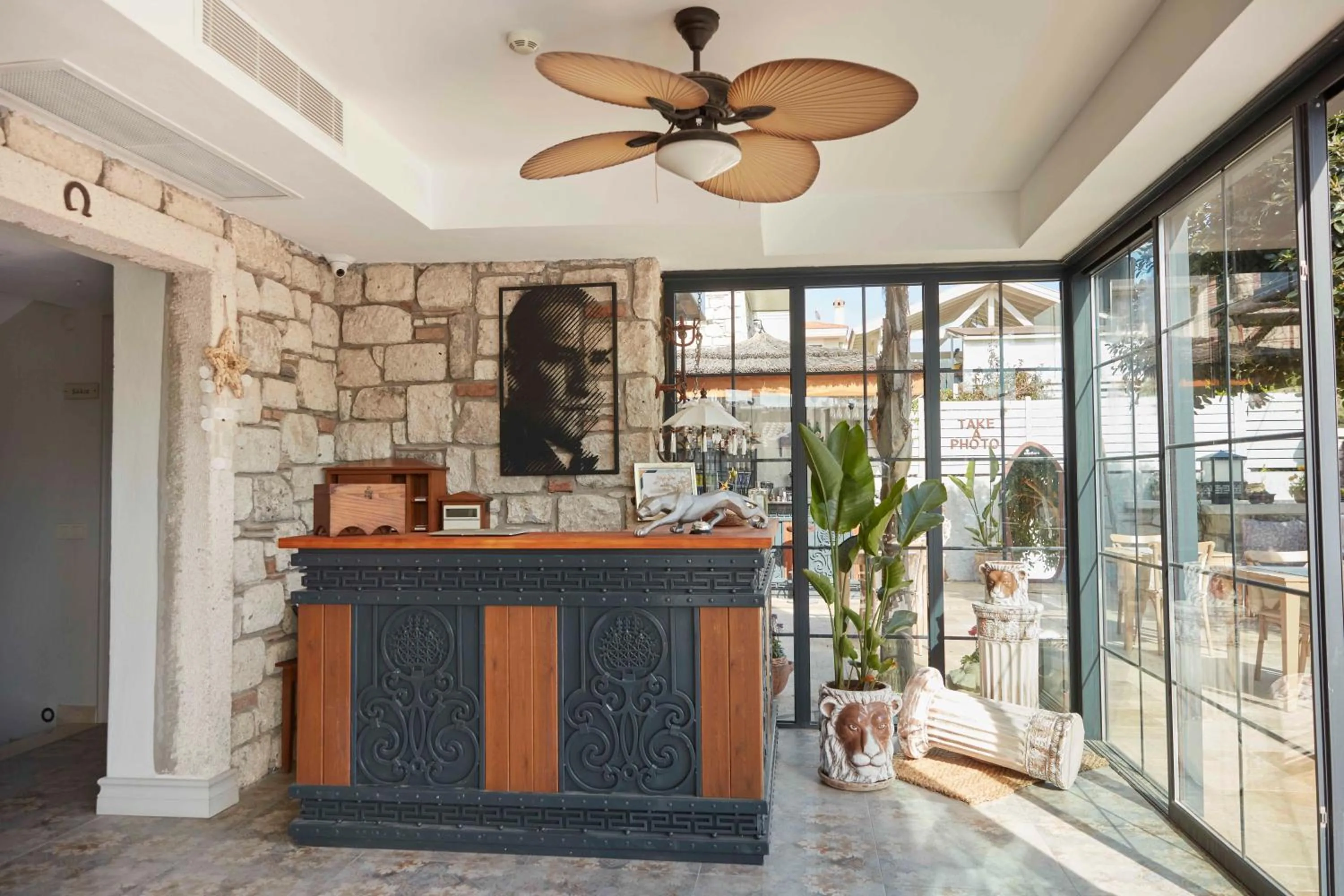 Lobby or reception in AlaBora Hotel