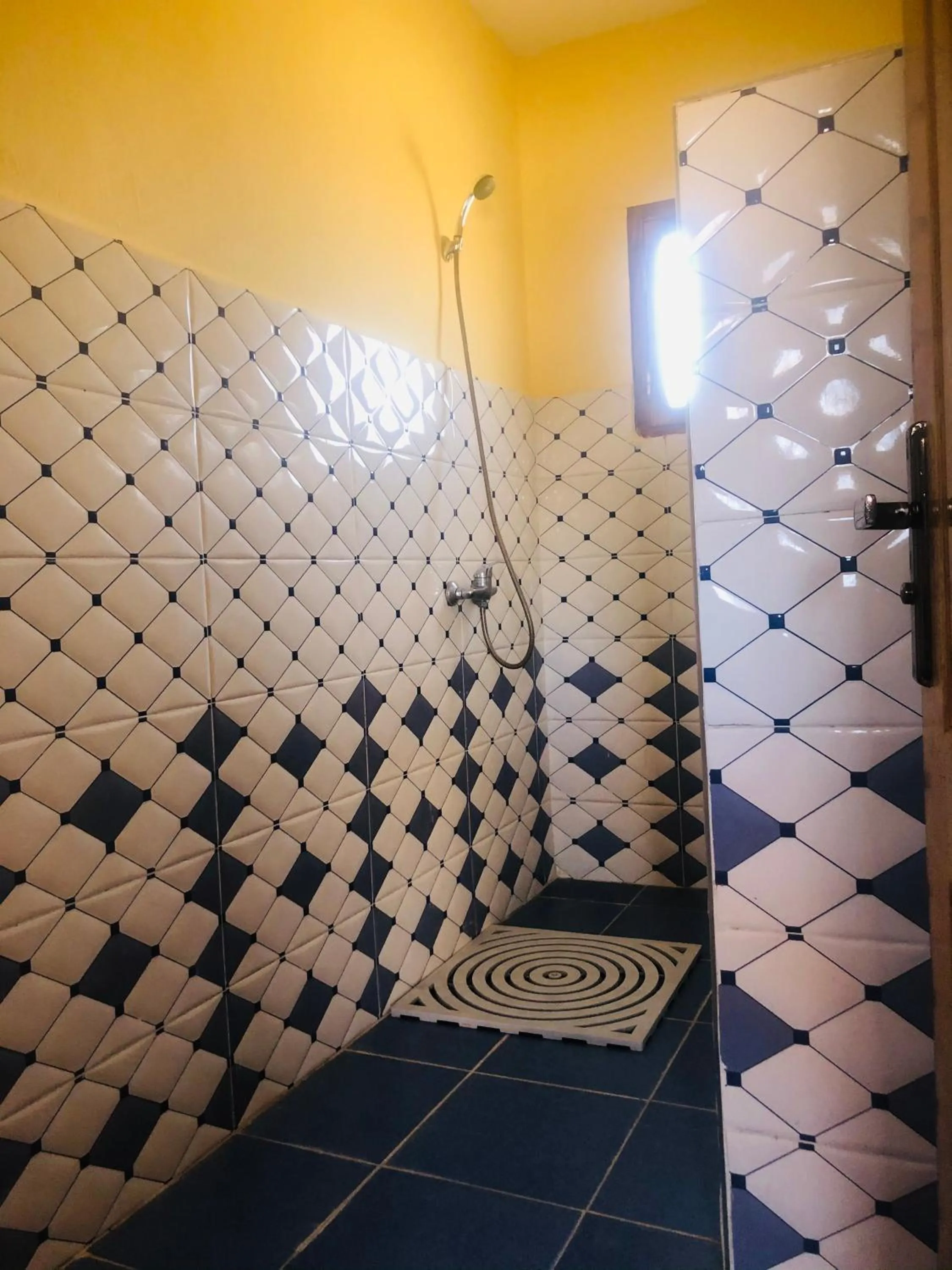 Bathroom in Riad Hotel Les Flamants