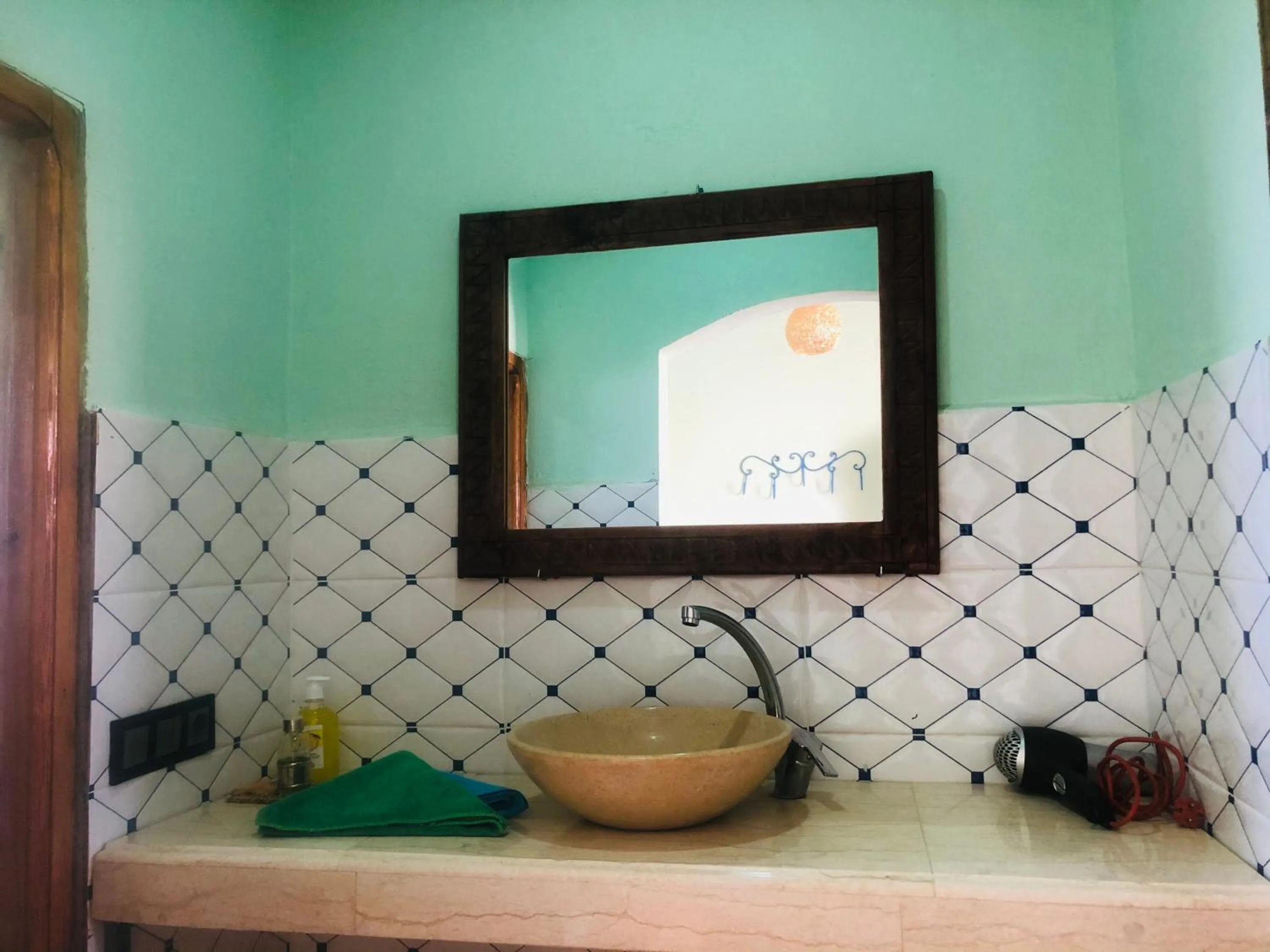 Bedroom in Riad Hotel Les Flamants