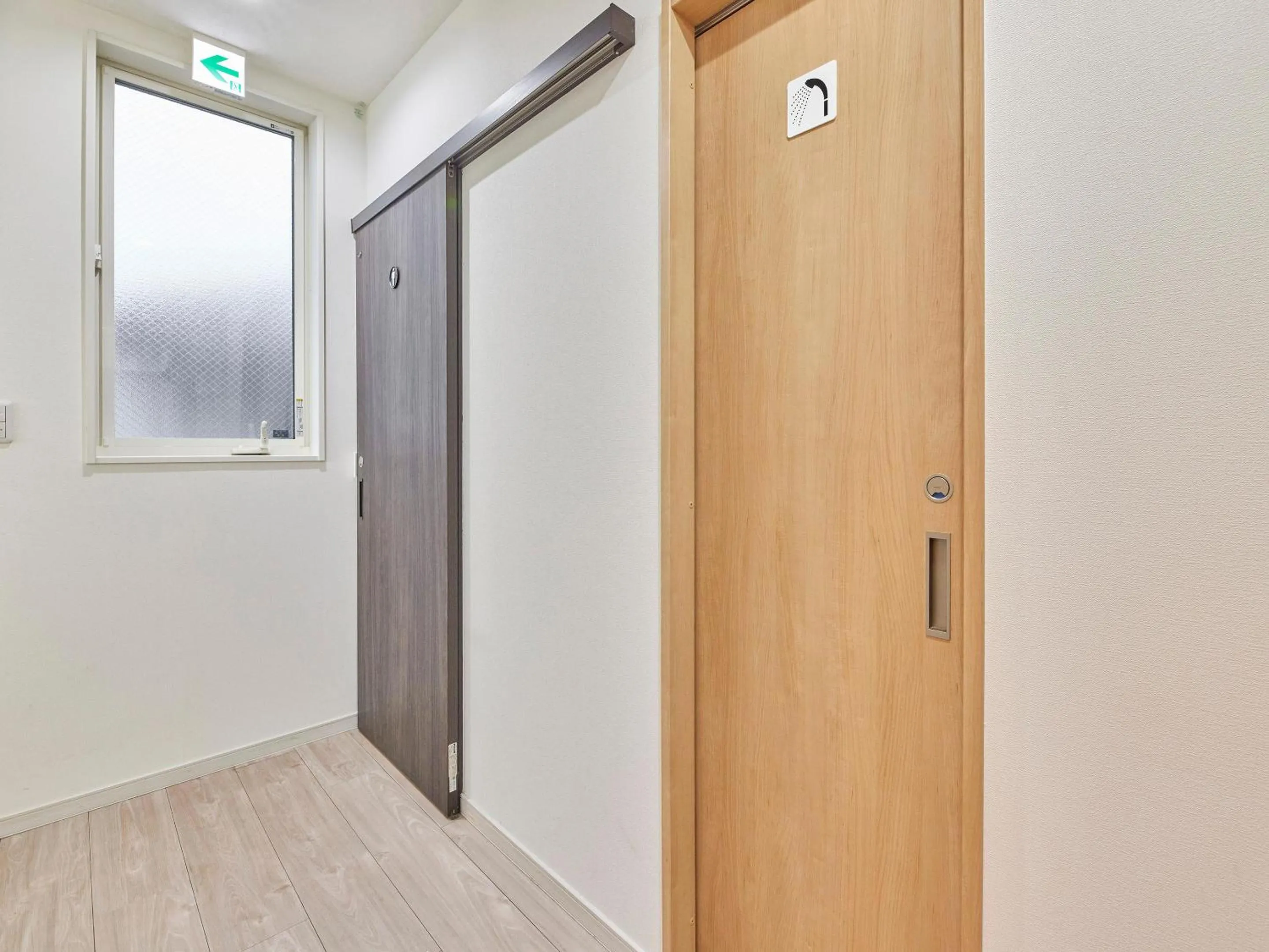 Shower in Itosima Guesthouse TOMO