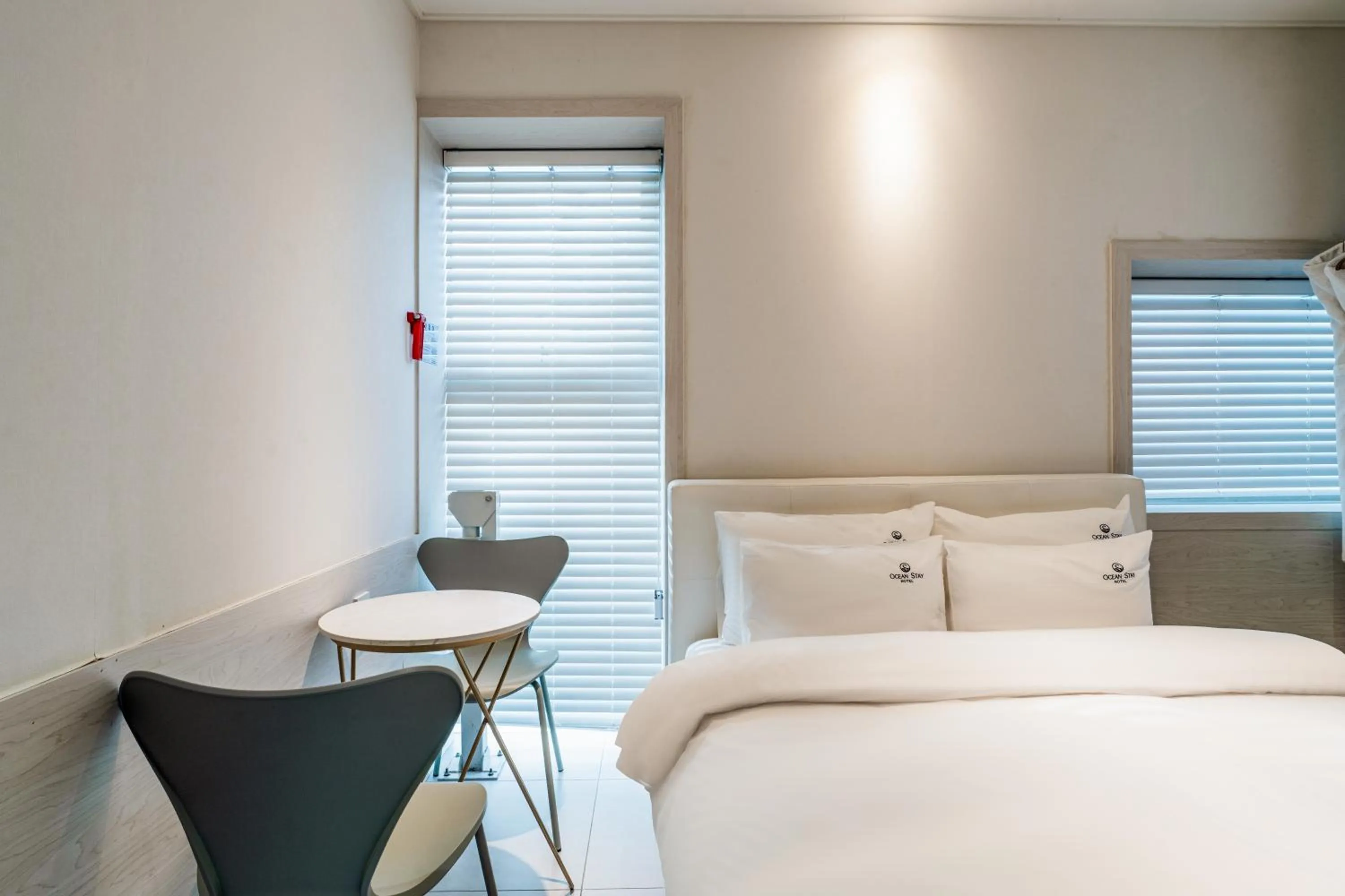 Bed in 오션스테이 호텔