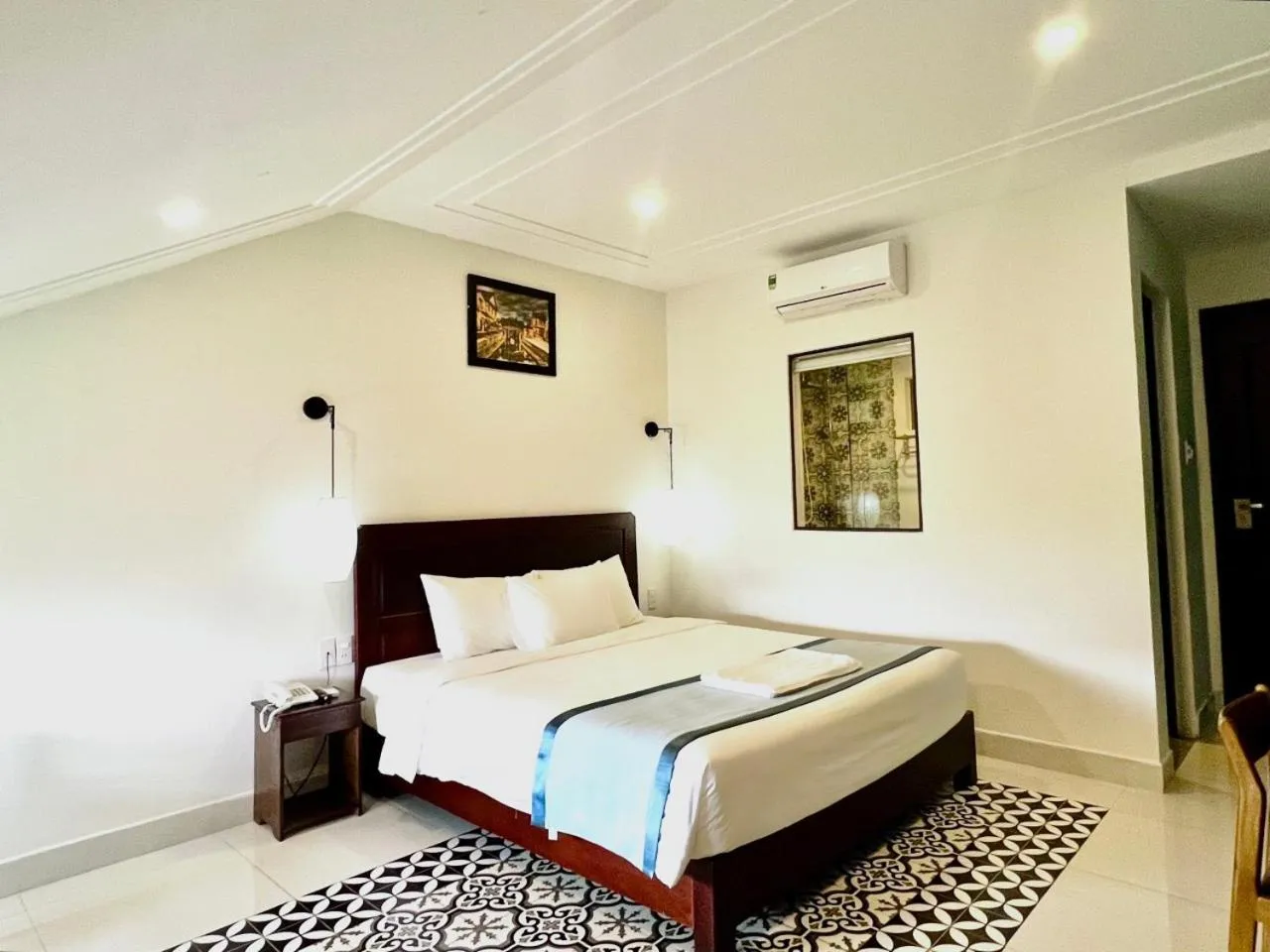 Bedroom, Bed in Grand Holiday Hoian Villa