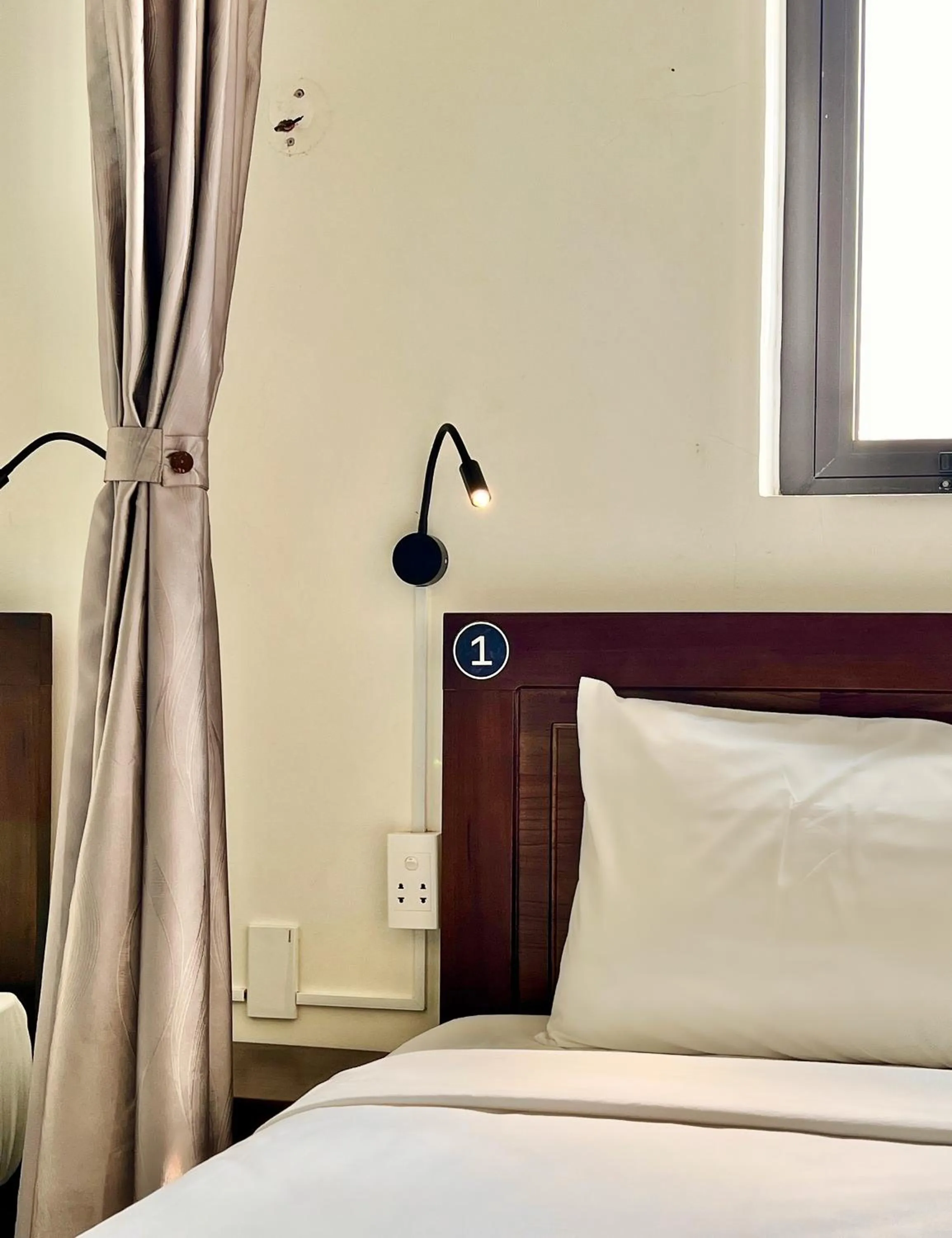 Bed in Grand Holiday Hoian Villa