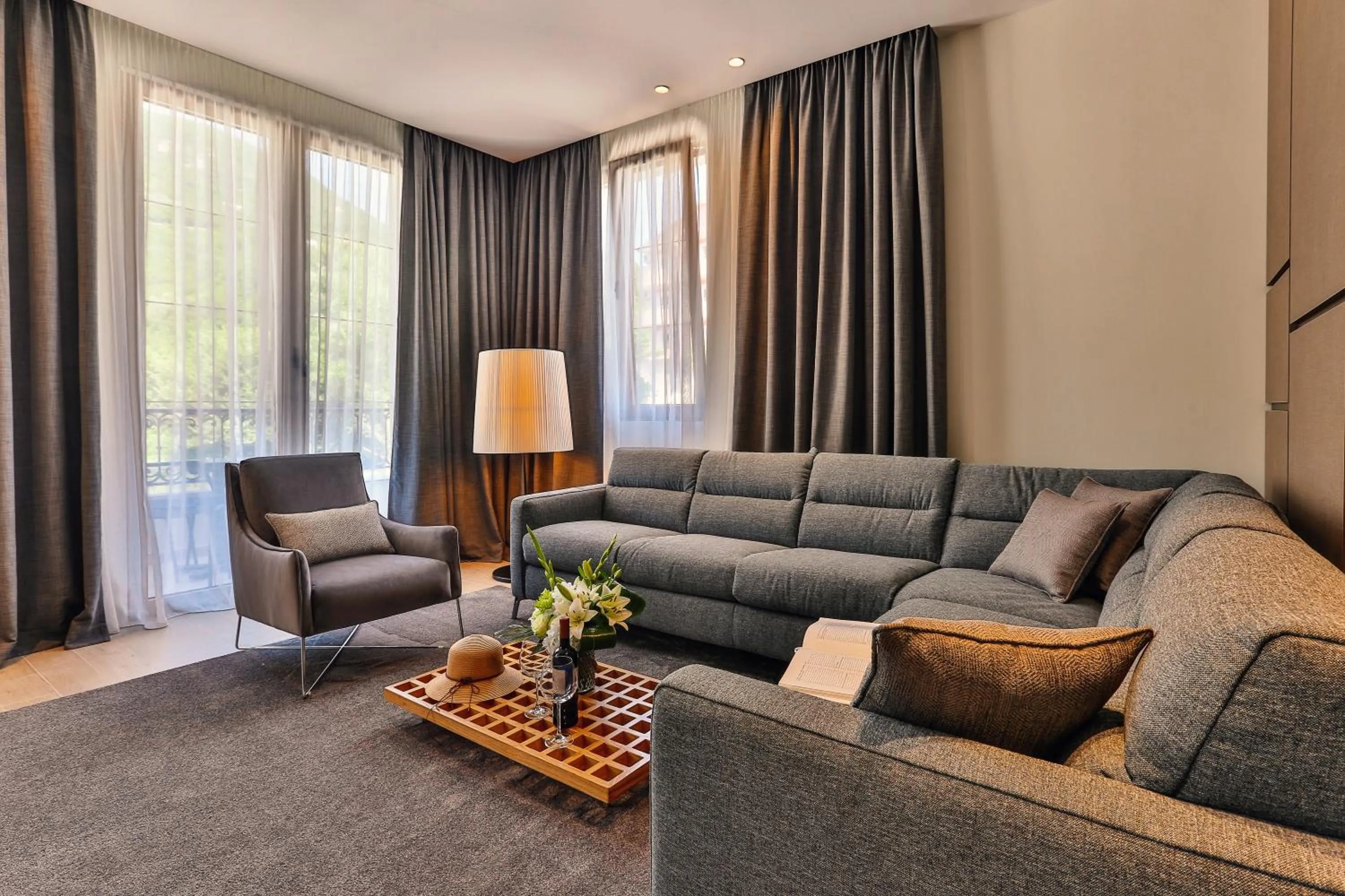 Living room in Avanti Hotel & Spa