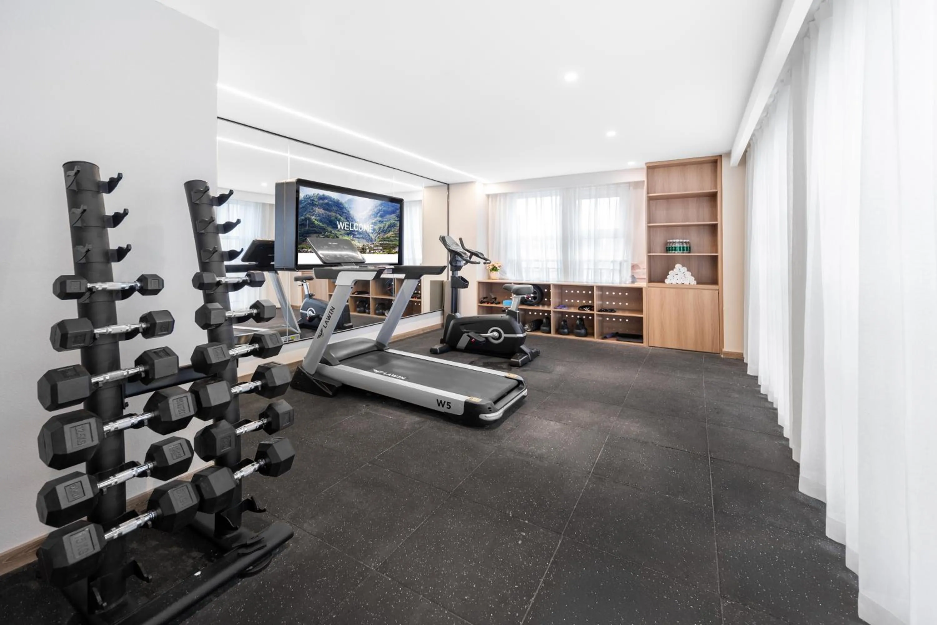 Fitness centre/facilities in Atour Hotel Chengdu New Convention and Exhibition Center Branch