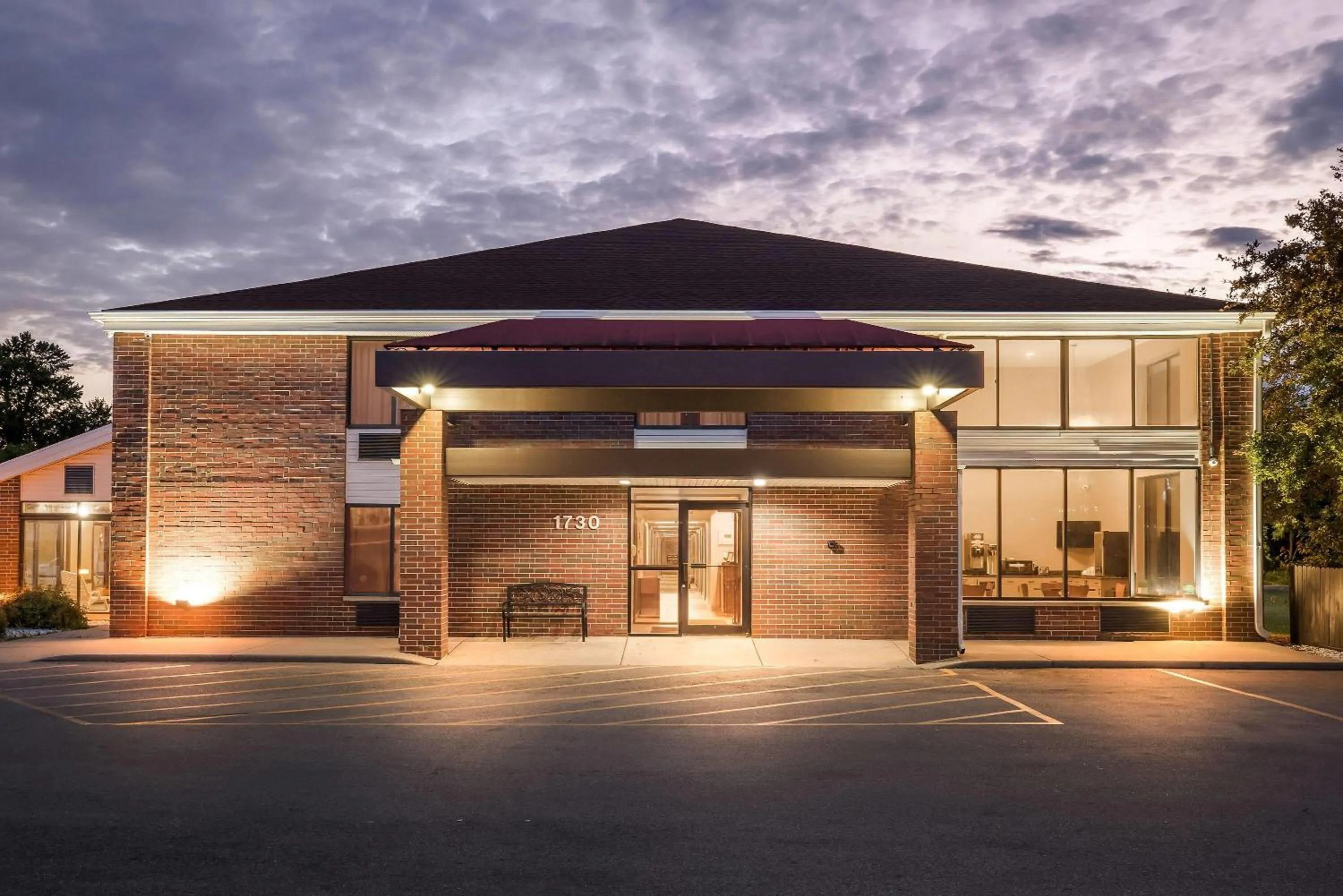 Property building in Super 8 by Wyndham Watertown WI