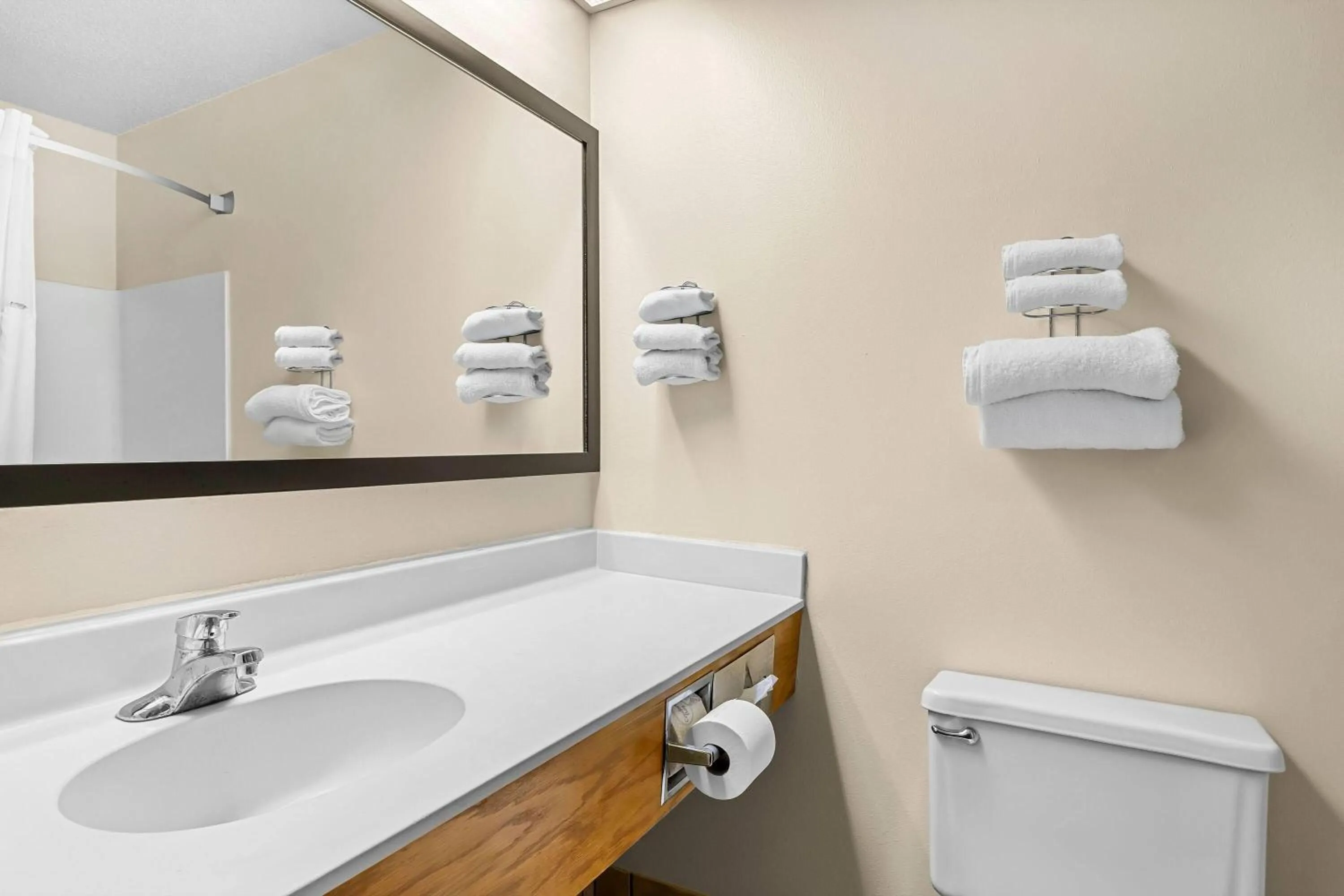 Bathroom in Super 8 by Wyndham Watertown WI