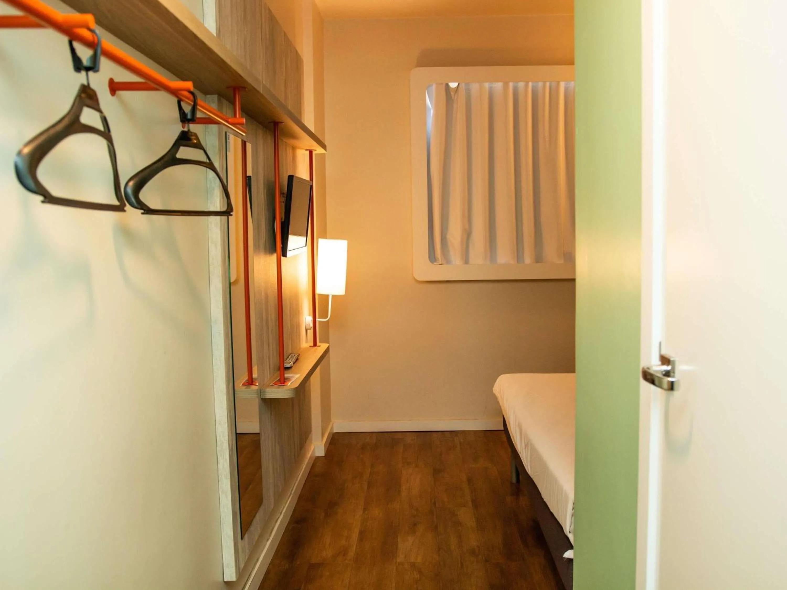 Bedroom, Bed in ibis budget Itaperuna
