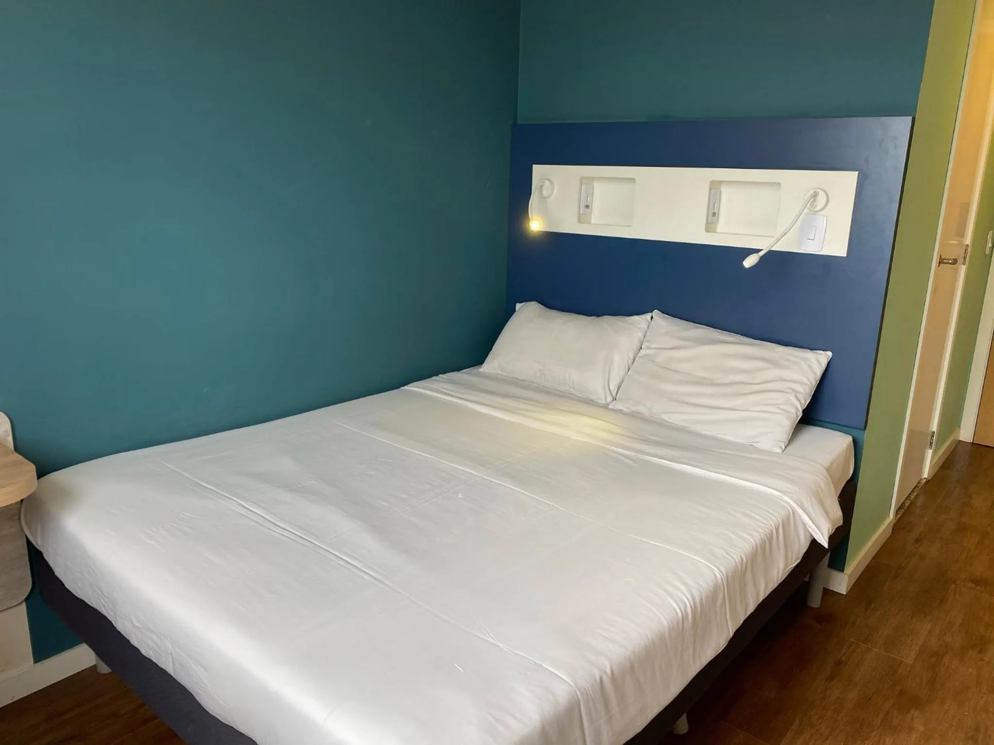 Bedroom, Bed in ibis budget Itaperuna