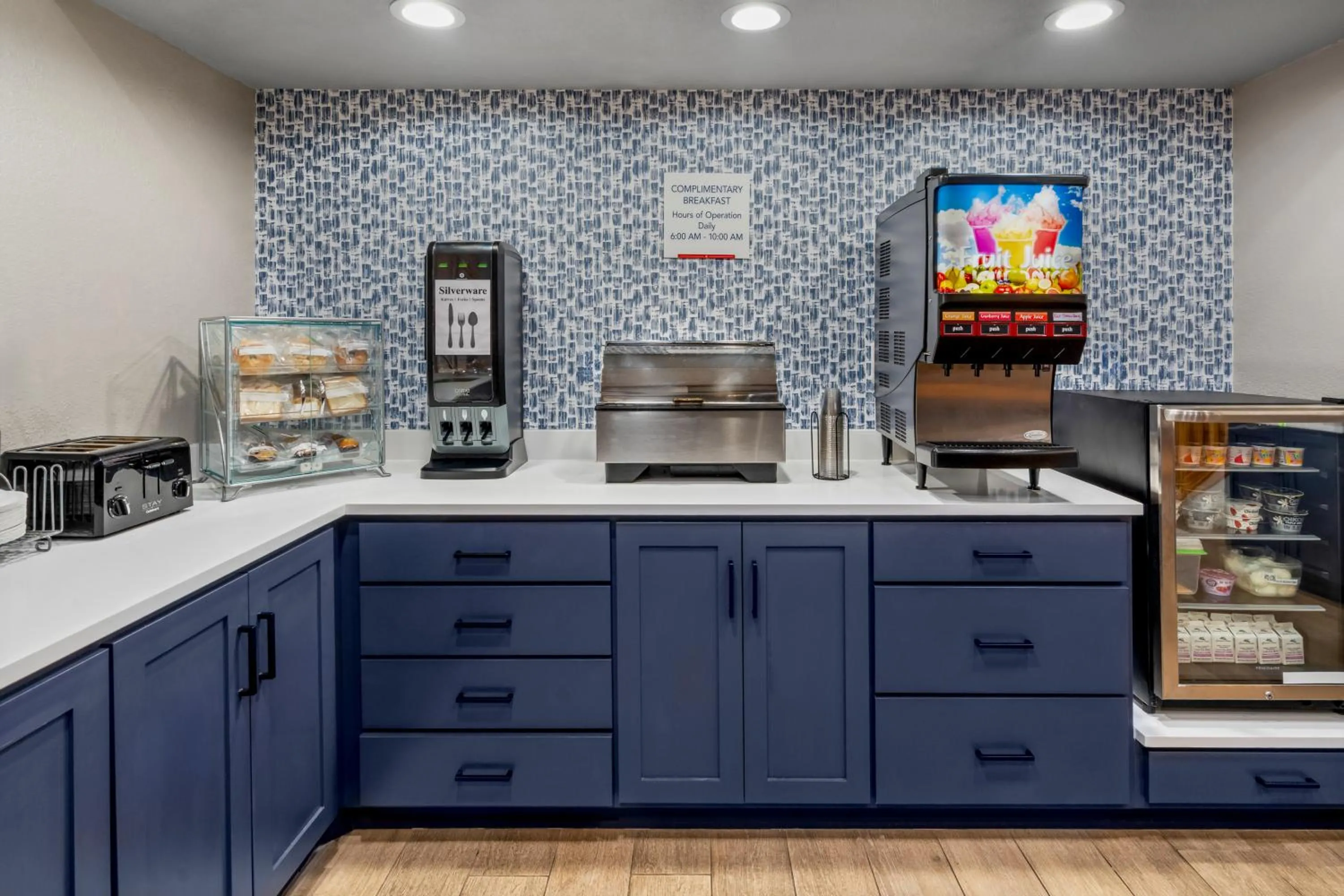 Breakfast in AmericInn by Wyndham Dickinson