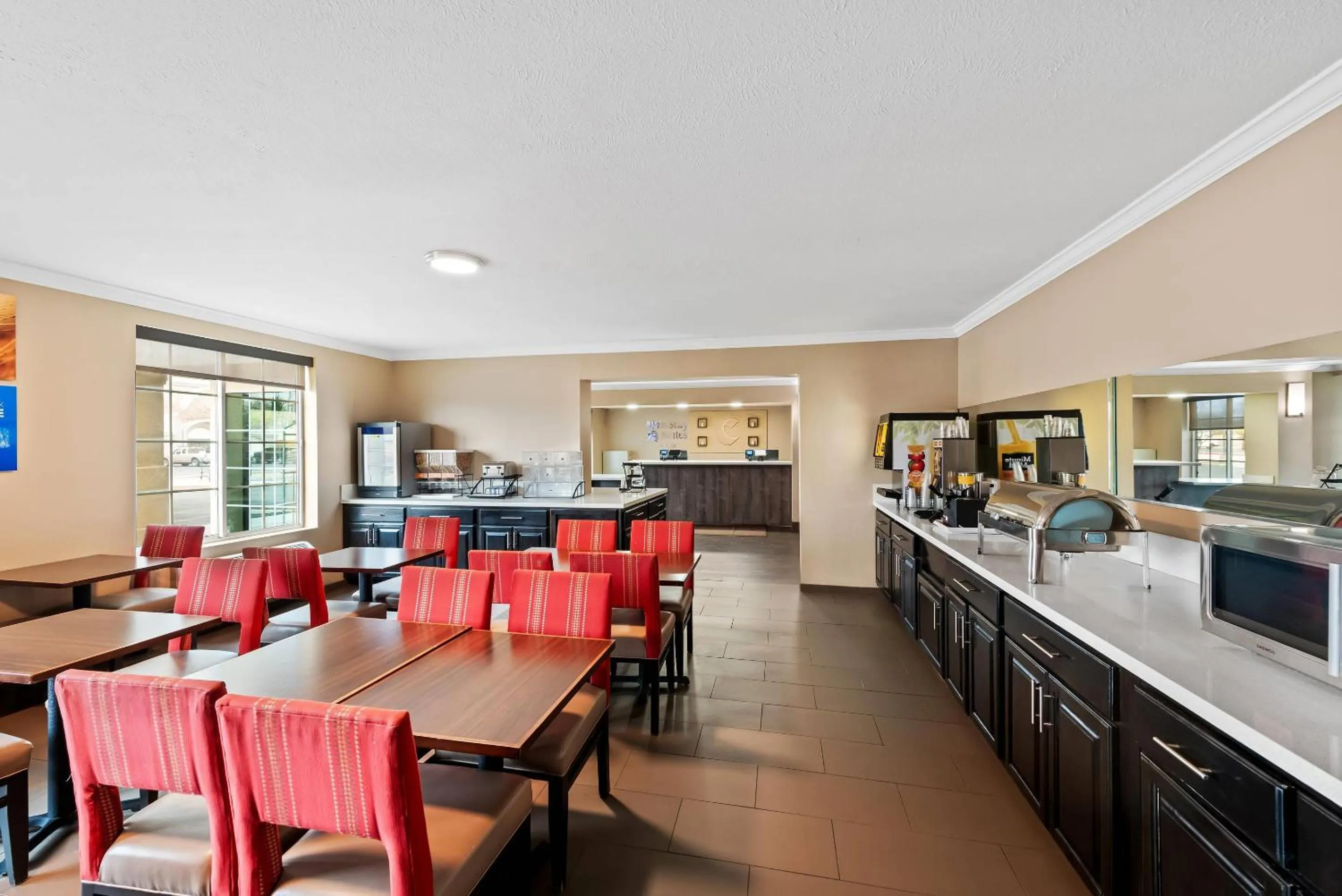 Breakfast in MainStay Suites El Centro I-8