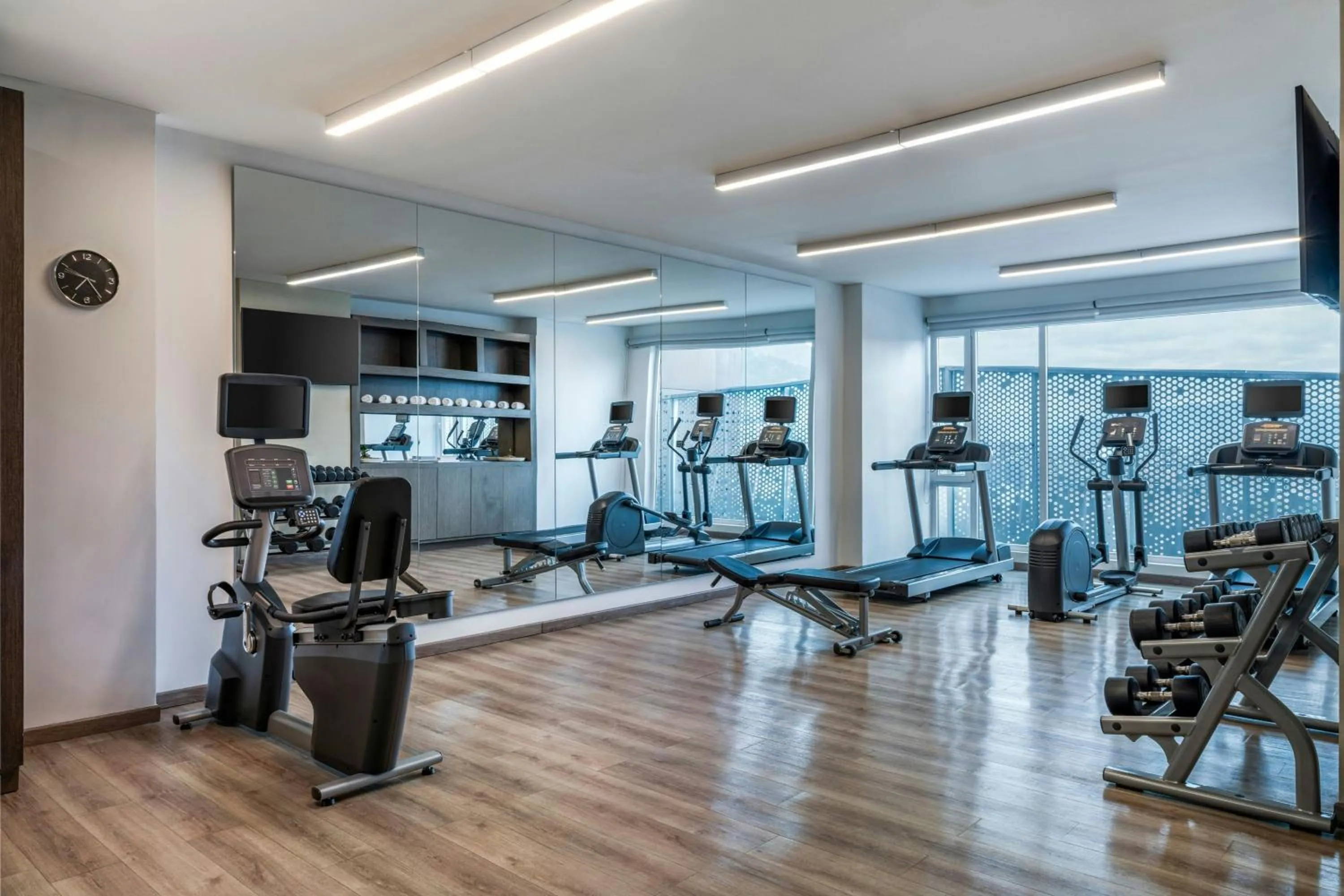 Fitness centre/facilities in AC Hotel by Marriott Bogota Zona T