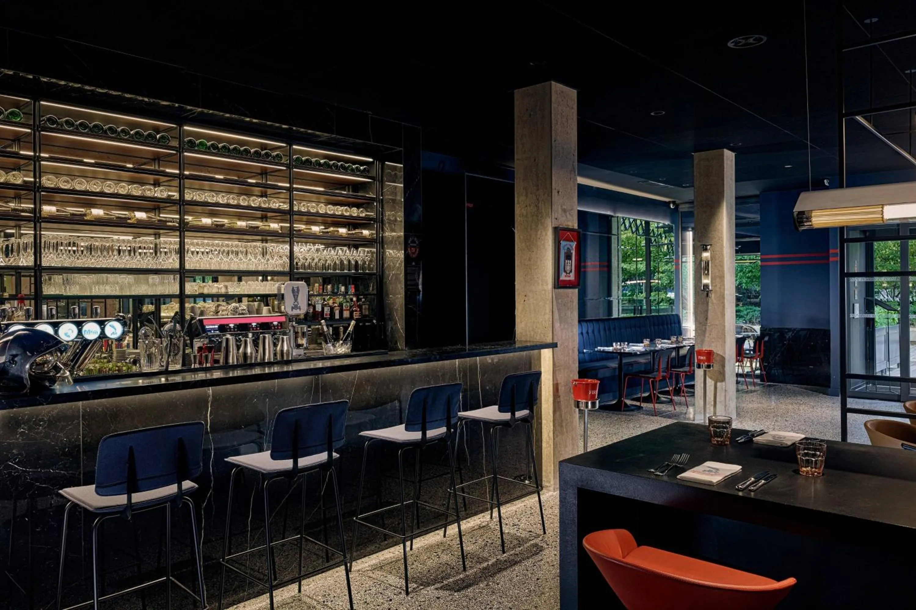 Lounge or bar in La Caserne Chanzy Hotel & Spa, Autograph Collection