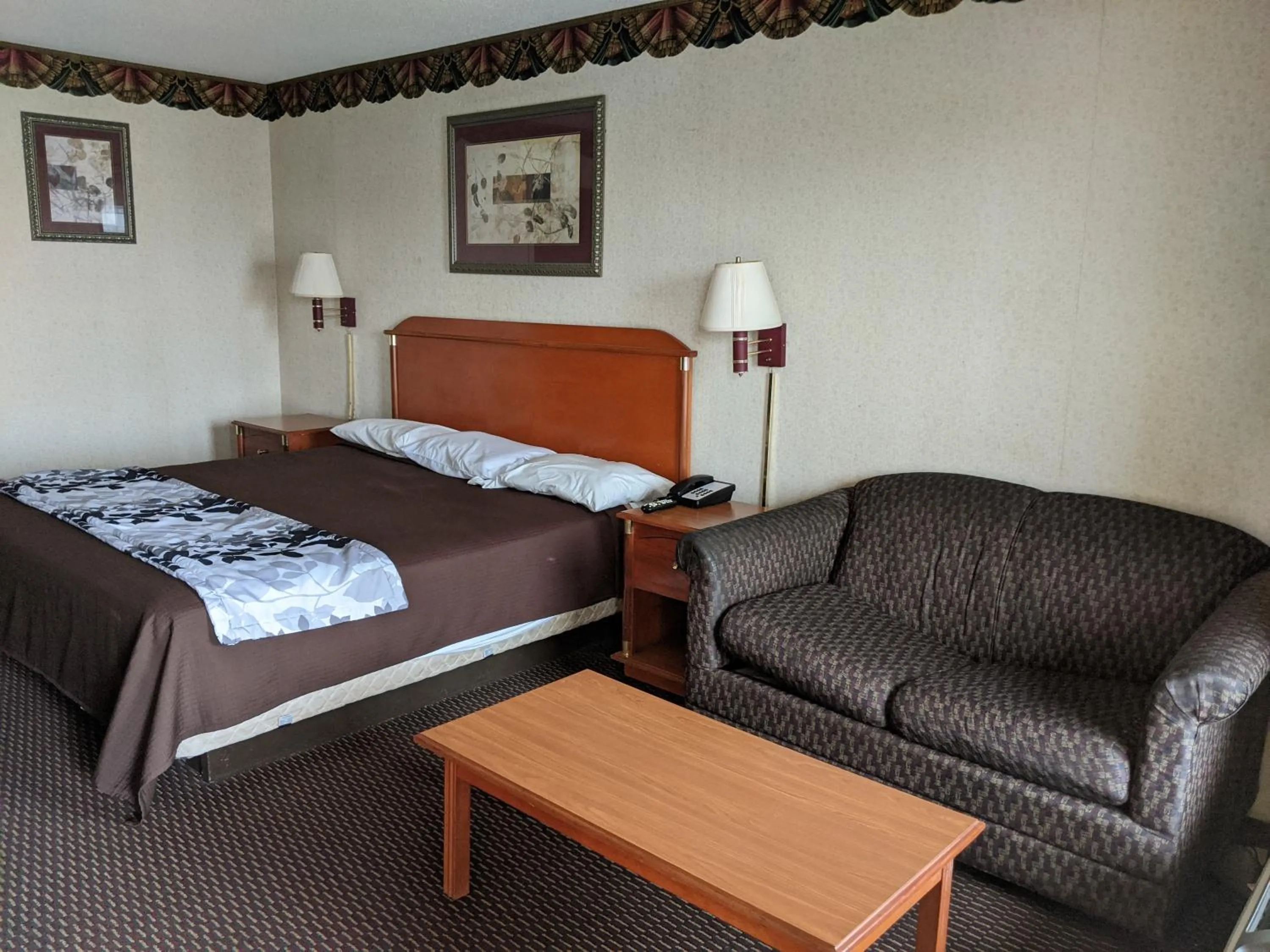 Key West Inn - Montgomery South