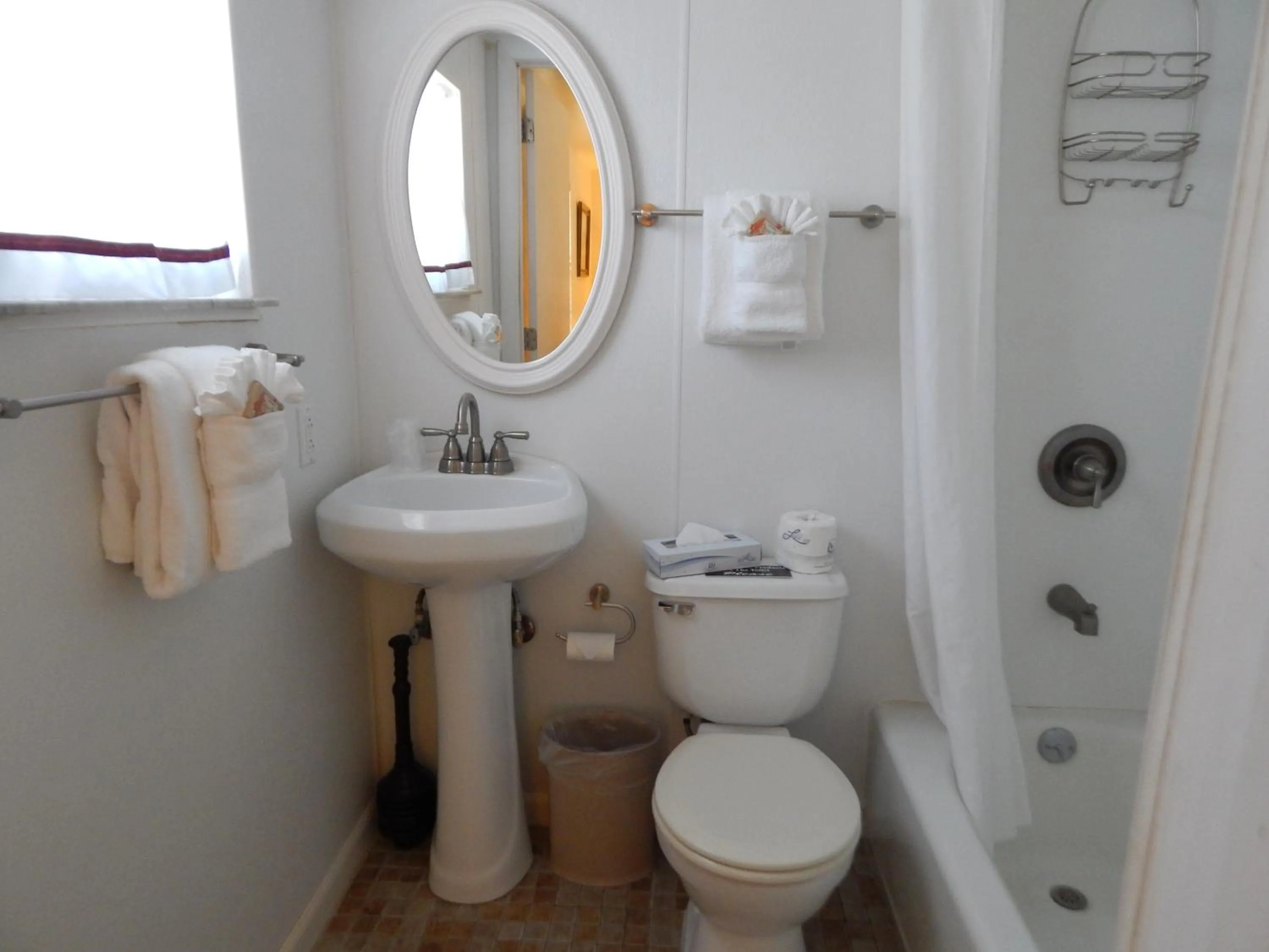 Toilet in Parmer's Resort