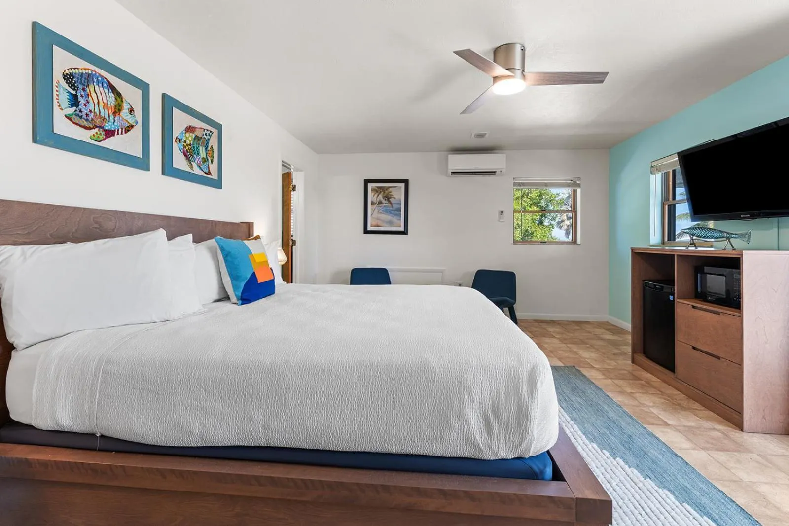 Bed in Parmer's Resort