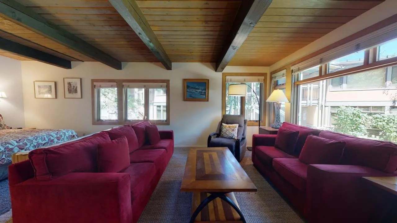 Aspenwood - CoralTree Residence Collection