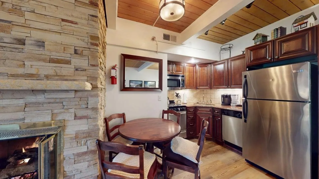 Aspenwood - CoralTree Residence Collection