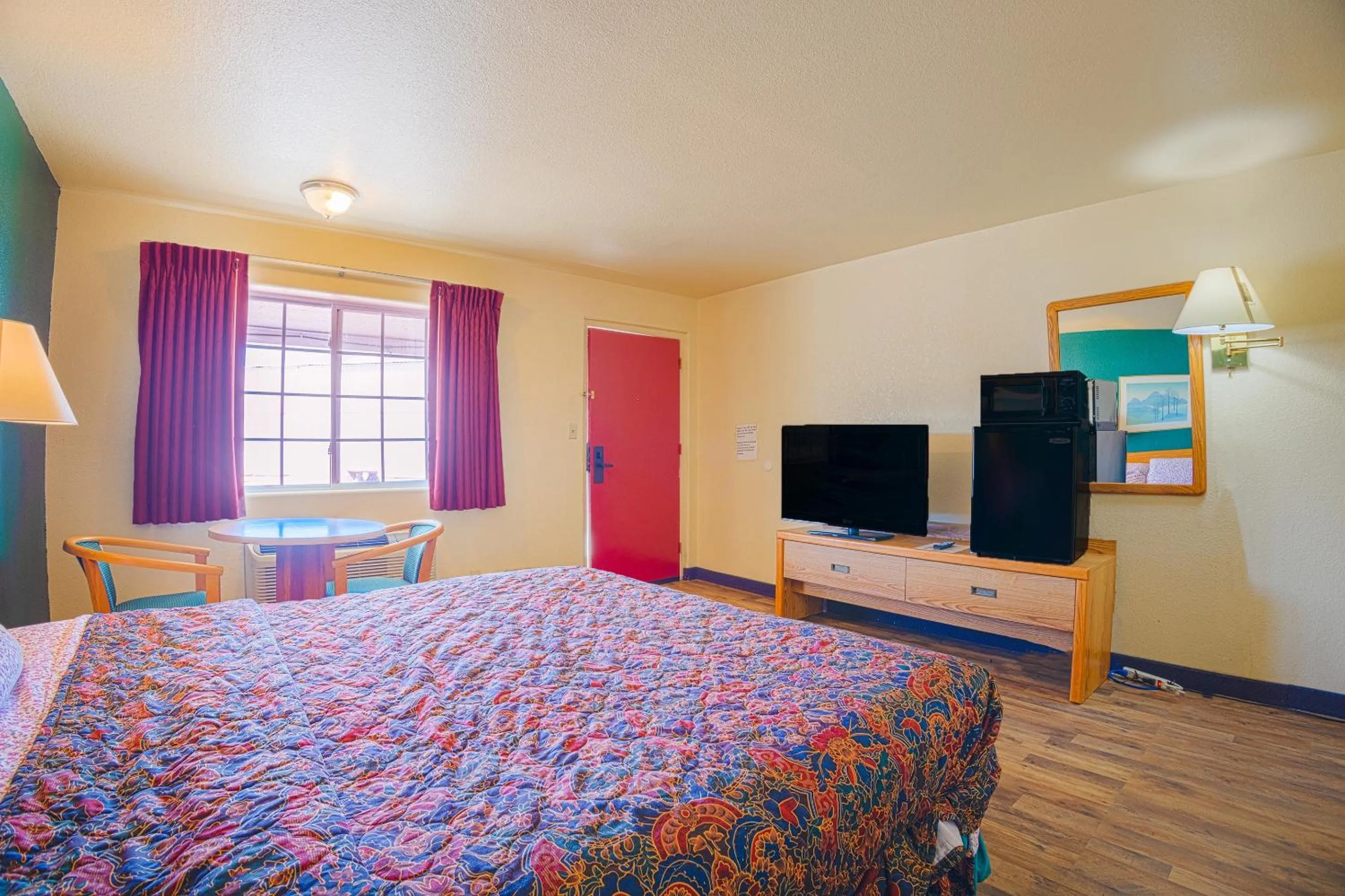 Bedroom, Bed in Holiday Motel By OYO Lordsburg I-10