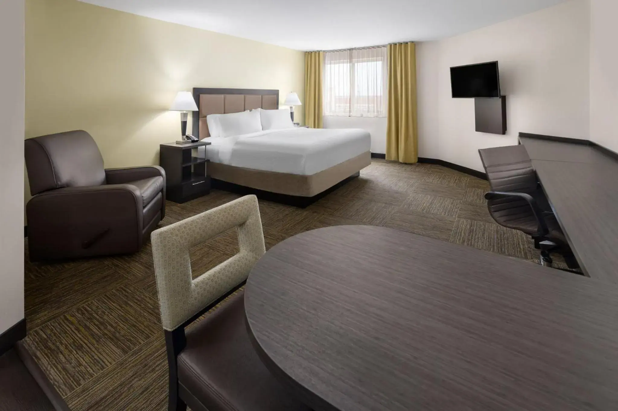 Queen Studio Suite - Hearing Accessible/ Non-Smoking in Candlewood Suites Philadelphia - Airport Area by IHG Queen Studio Suite - Hearing Accessible/ Non-Smoking in Candlewood Suites Philadelphia - Airport Area by IHG