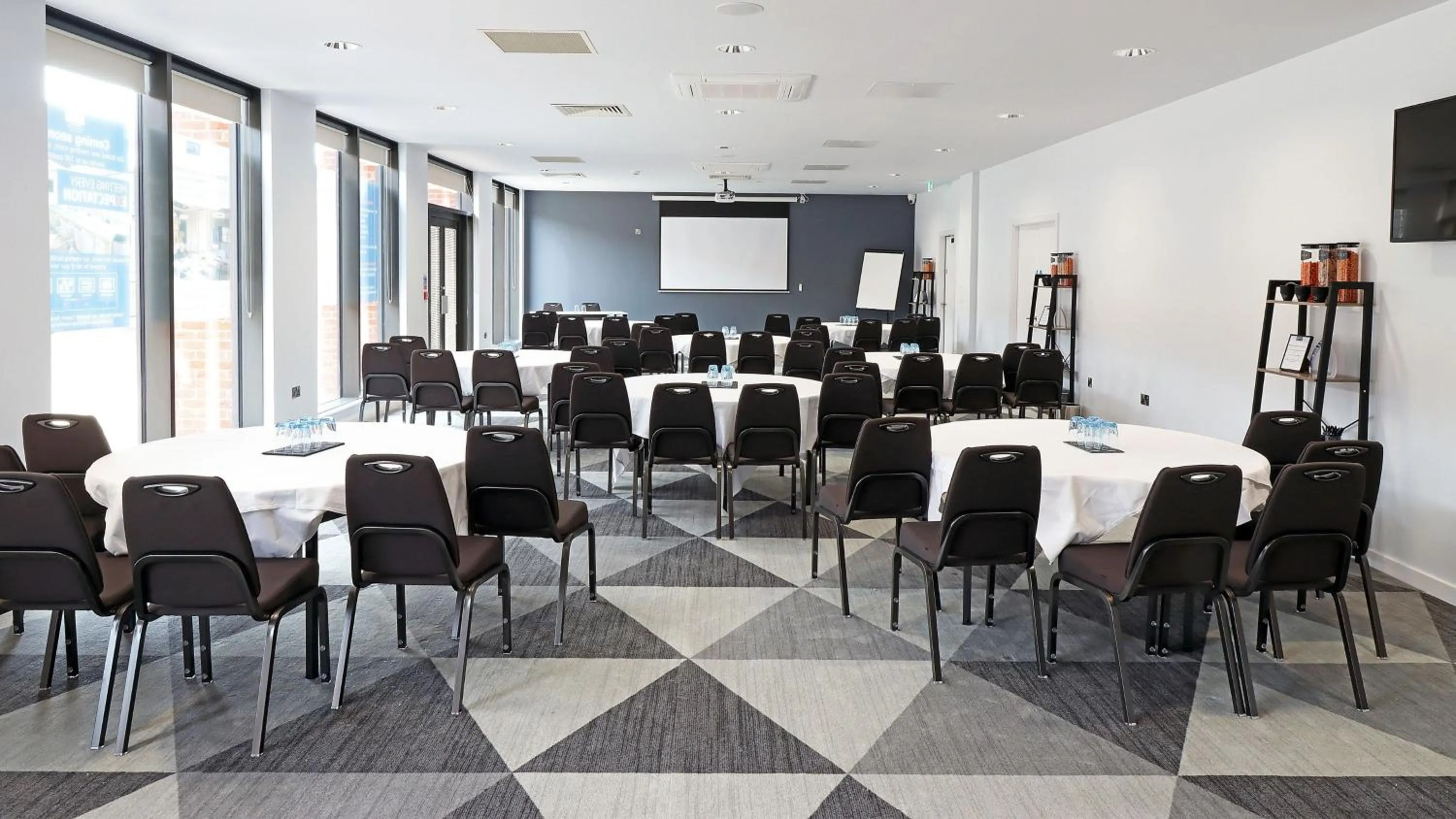 Meeting/conference room in Holiday Inn Express - Barrow-in-Furness & South Lakes by IHG