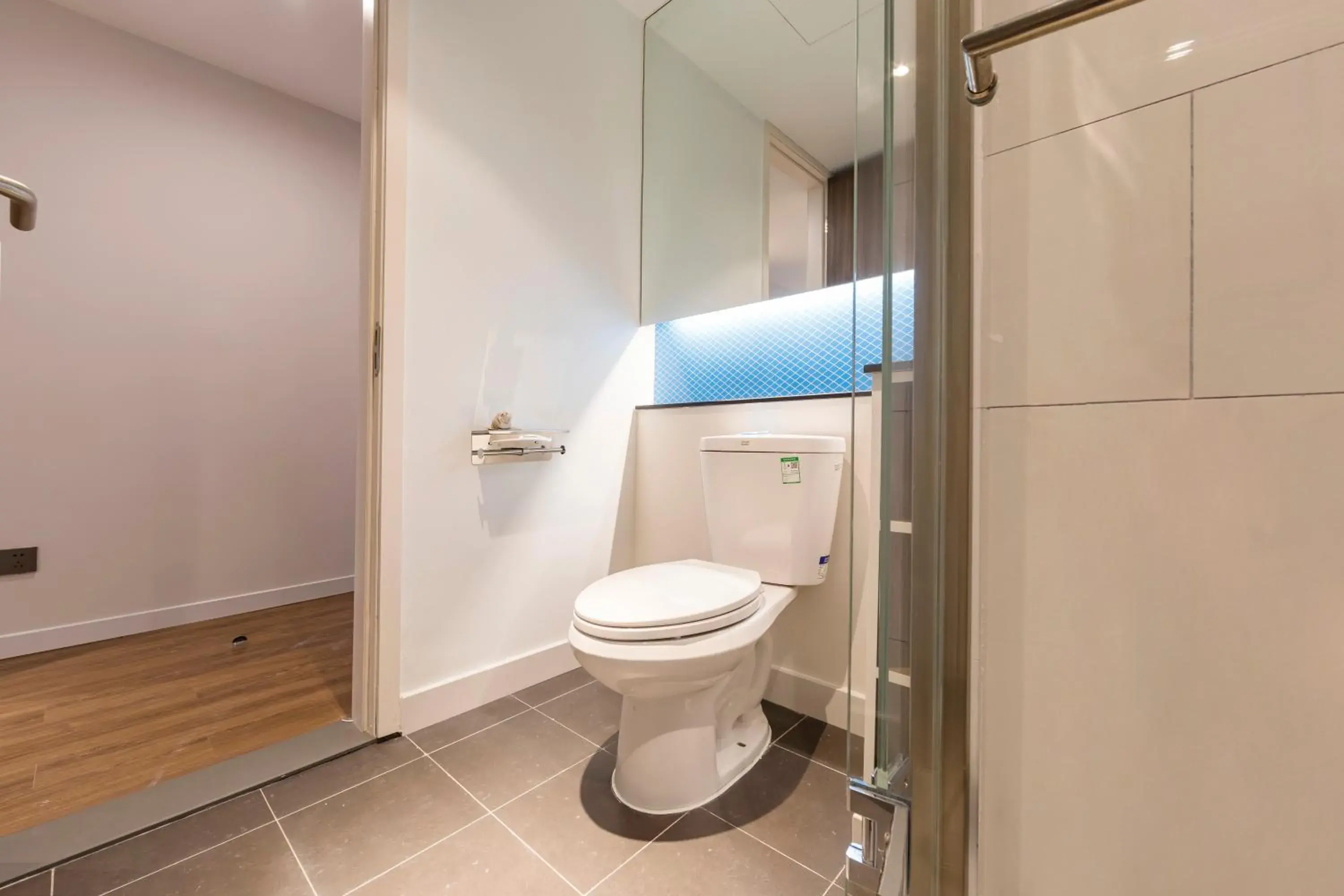 Superior King Room in Holiday Inn Express Xi'an West, an IHG Hotel Superior King Room in Holiday Inn Express Xi'an West, an IHG Hotel