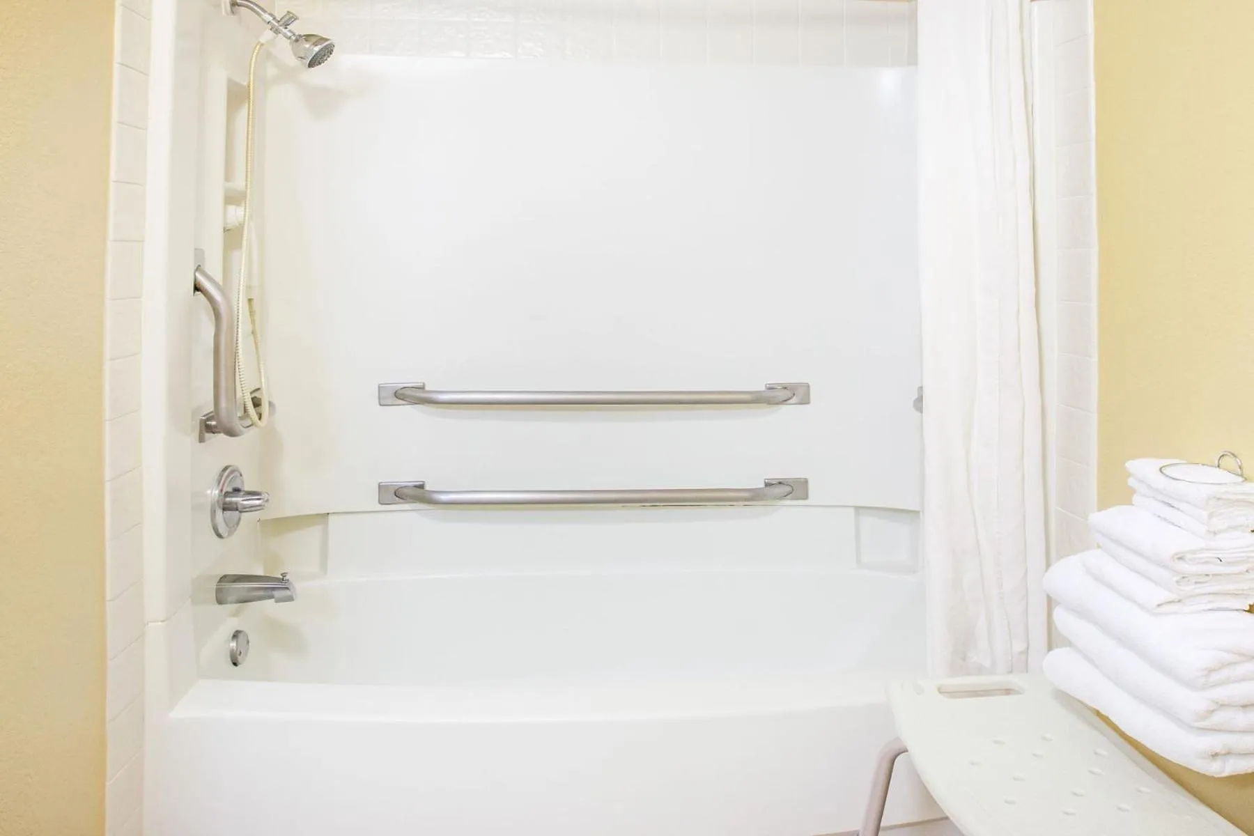 Bathroom in Super 8 by Wyndham Van Buren/Ft. Smith Area