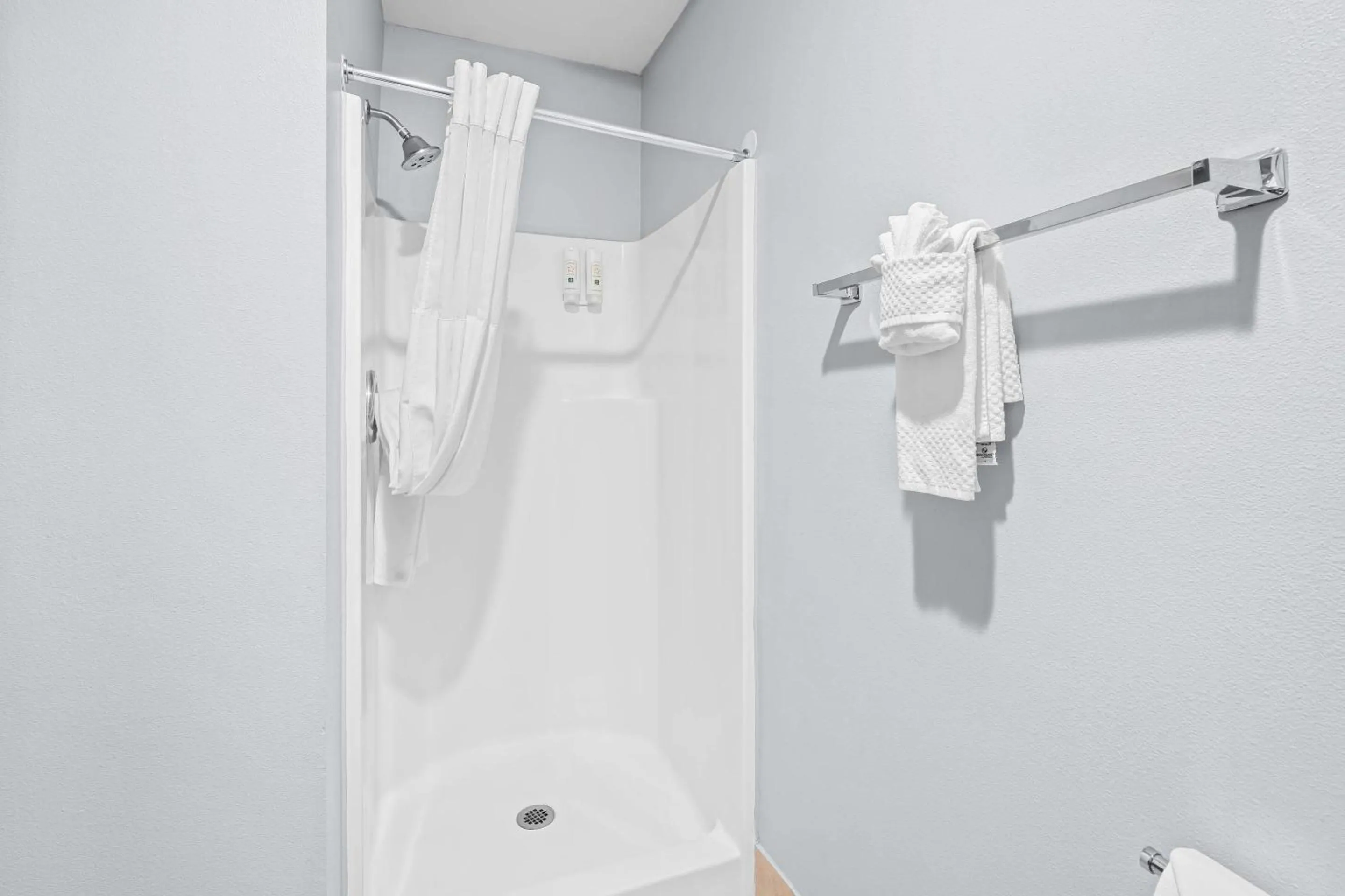 Bedroom in Quality Inn