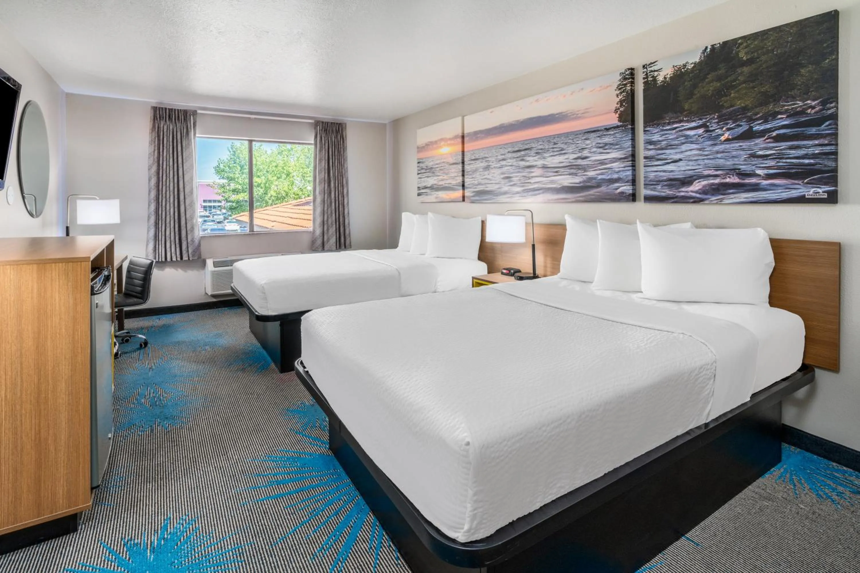 Bed in Days Inn by Wyndham Los Lunas