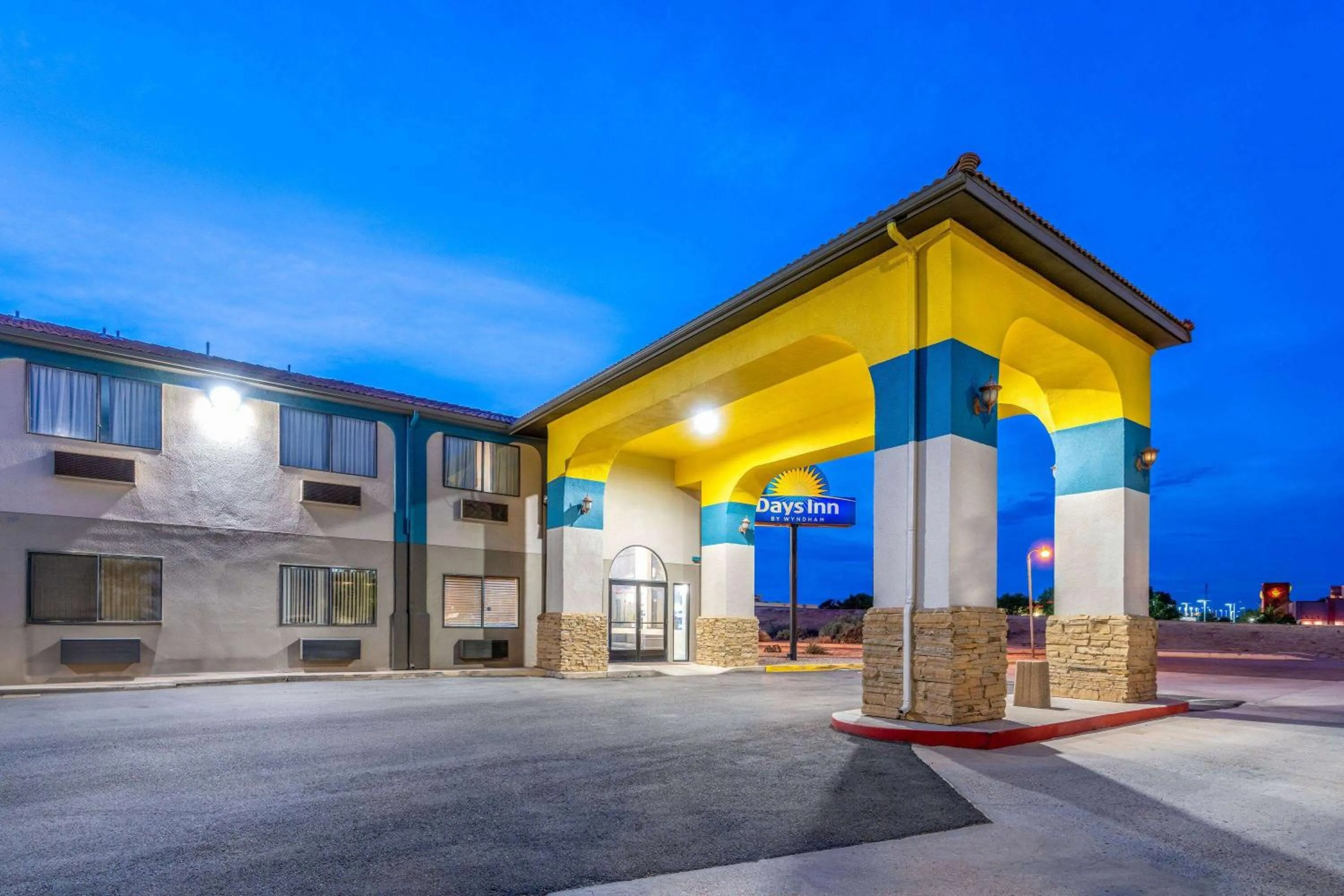 Property building in Days Inn by Wyndham Los Lunas