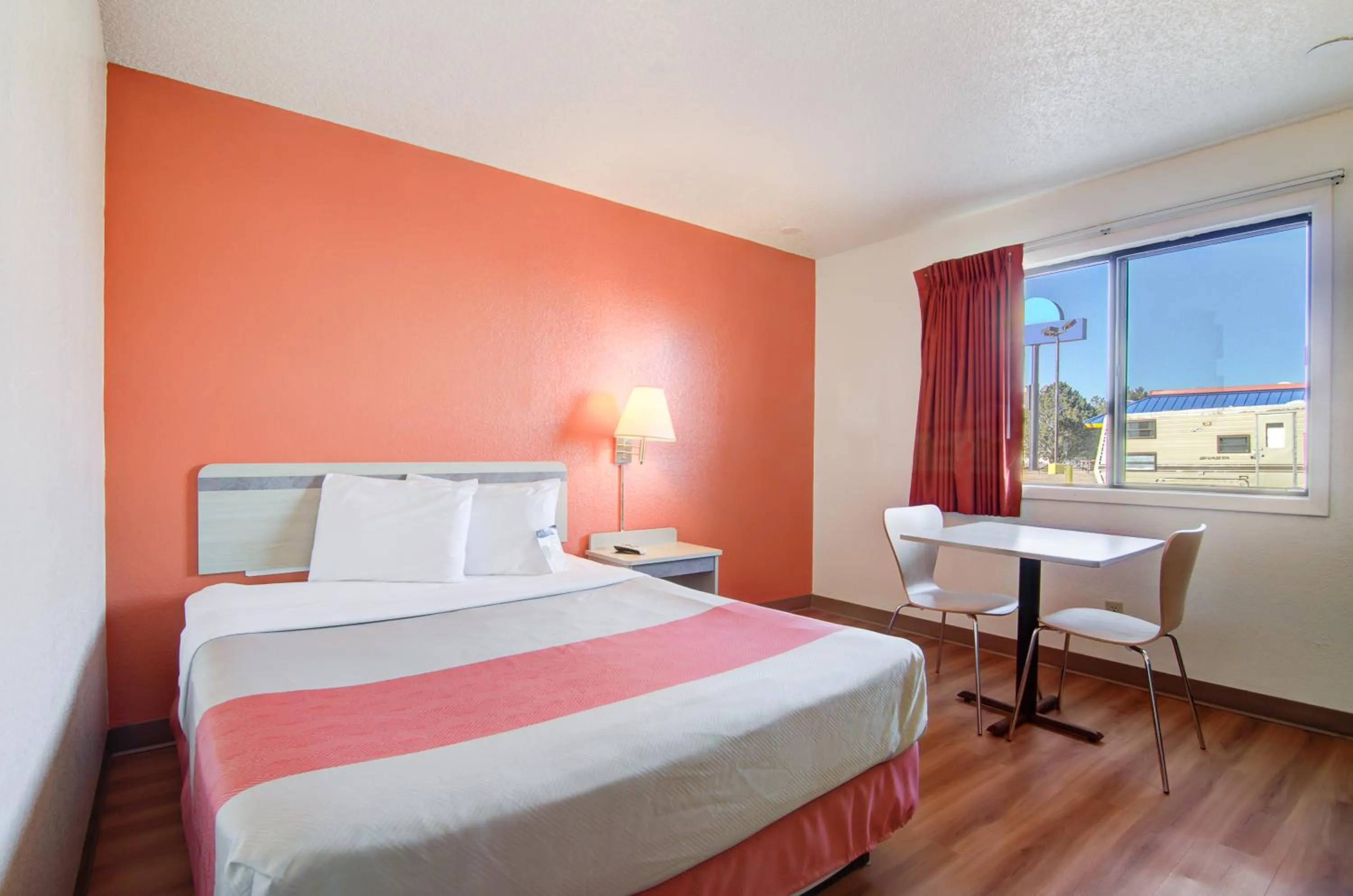 Bedroom, Bed in Motel 6-Colby, KS