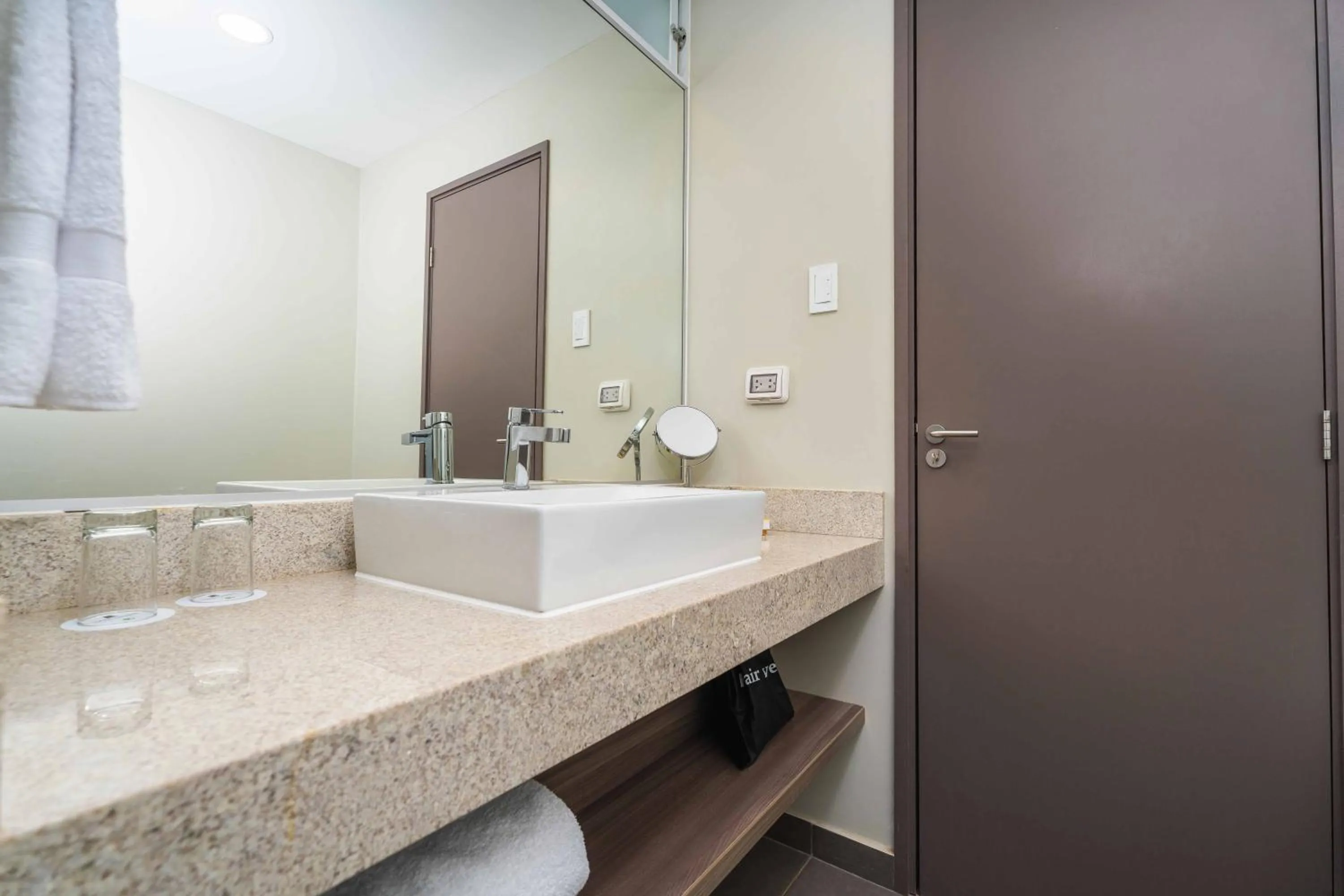 Bathroom in Casa Andina Select Paracas