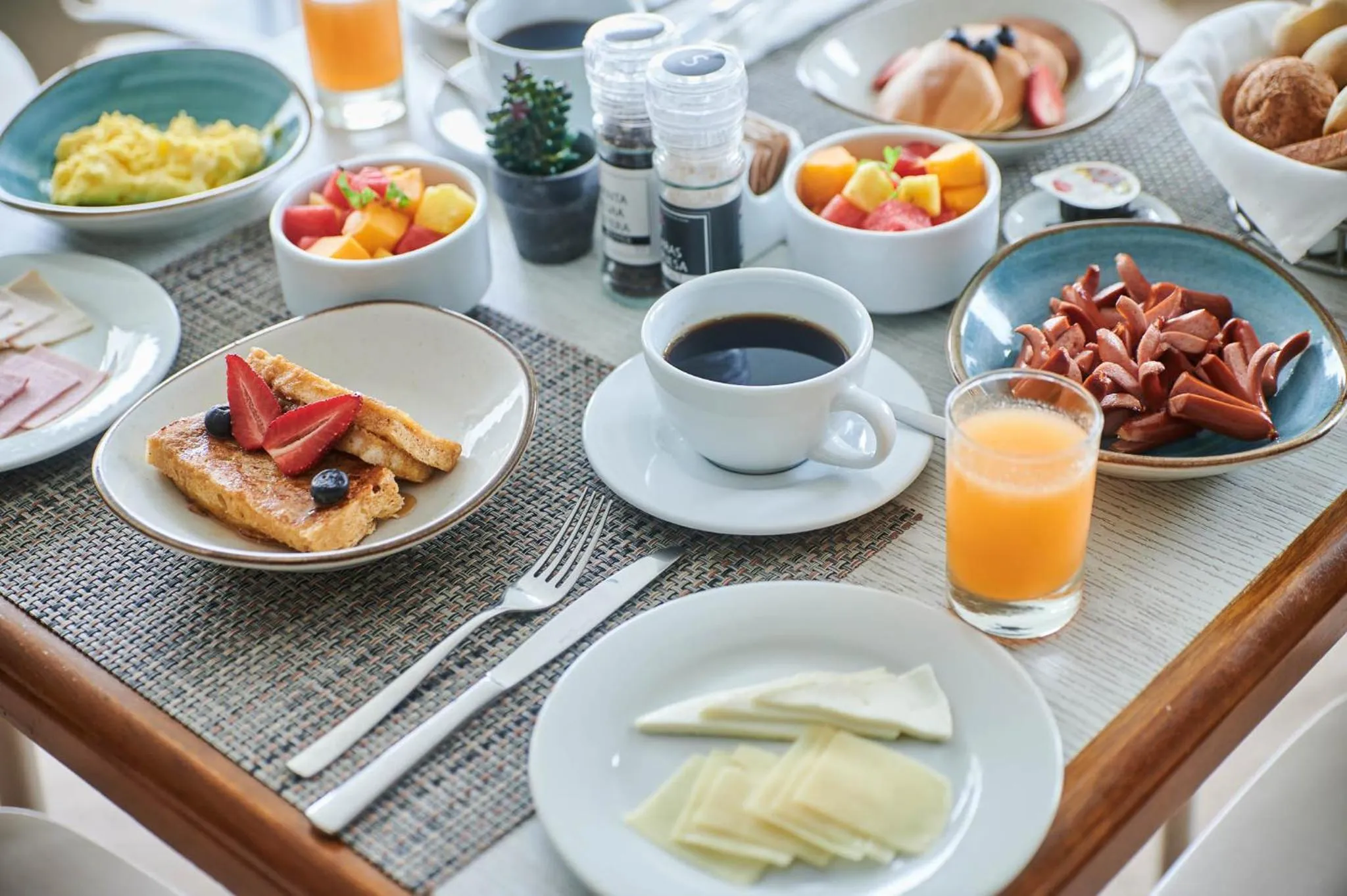 Buffet breakfast in Casa Andina Select Paracas