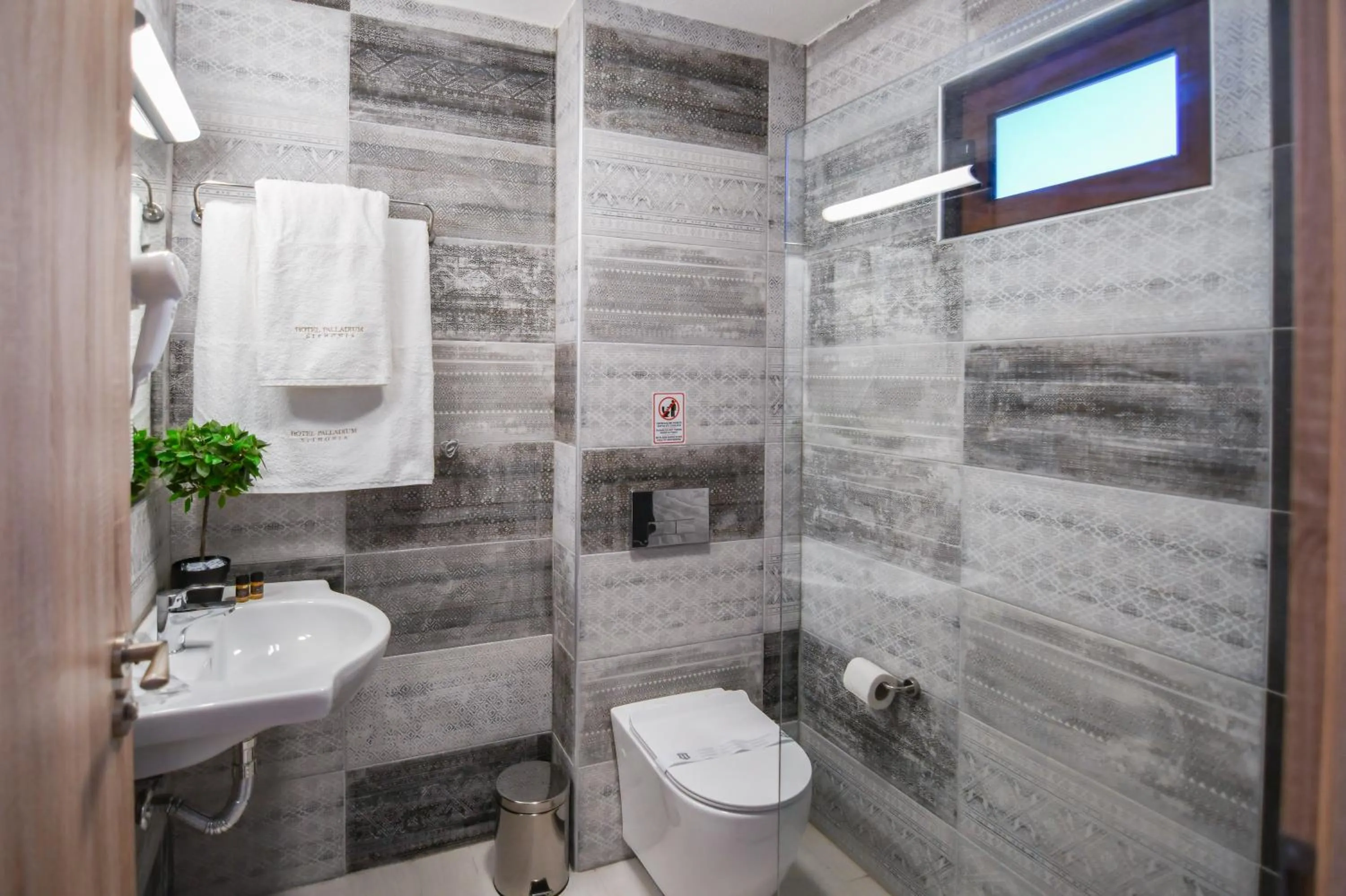 Bathroom in Hotel Palladium Sithonia