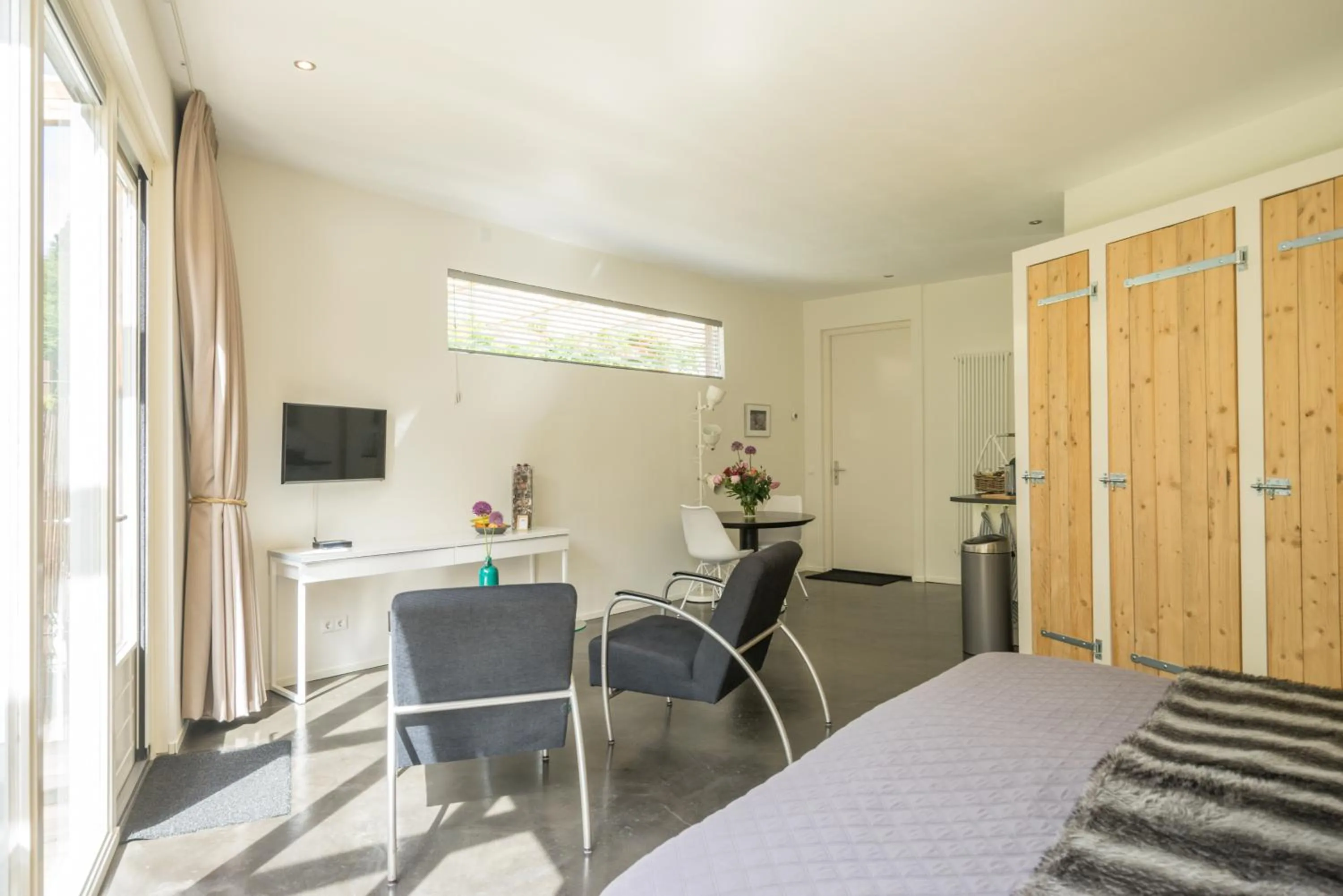 Photo of the whole room, Bed in B&Bveluwezoom