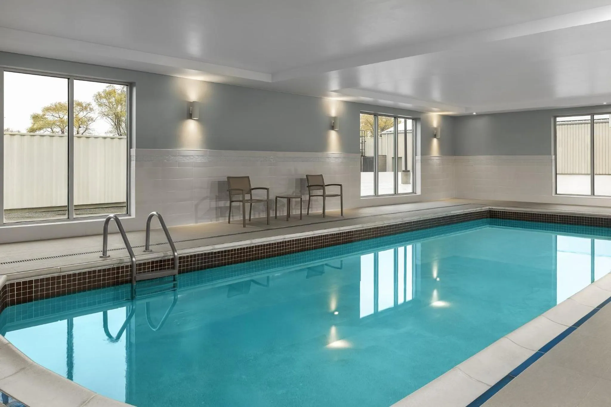 Swimming pool in Holiday Inn Express Hotel & Suites Chatham South by IHG