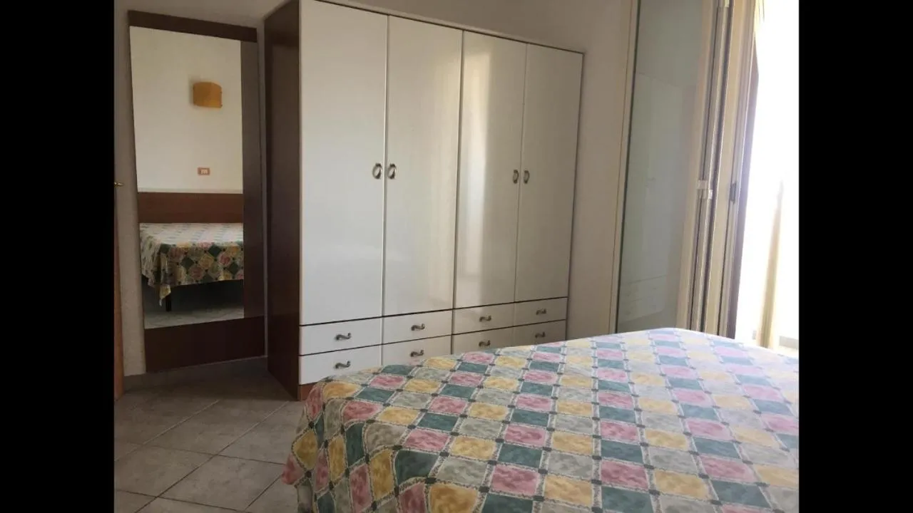 Bedroom, Bed in Villa dei pini